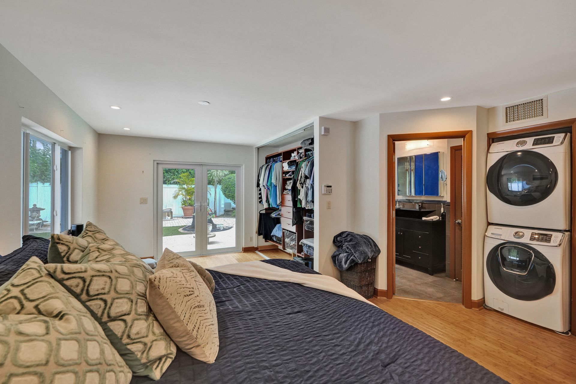 908 NE 16th Place, Fort Lauderdale, FL 33305 Photo