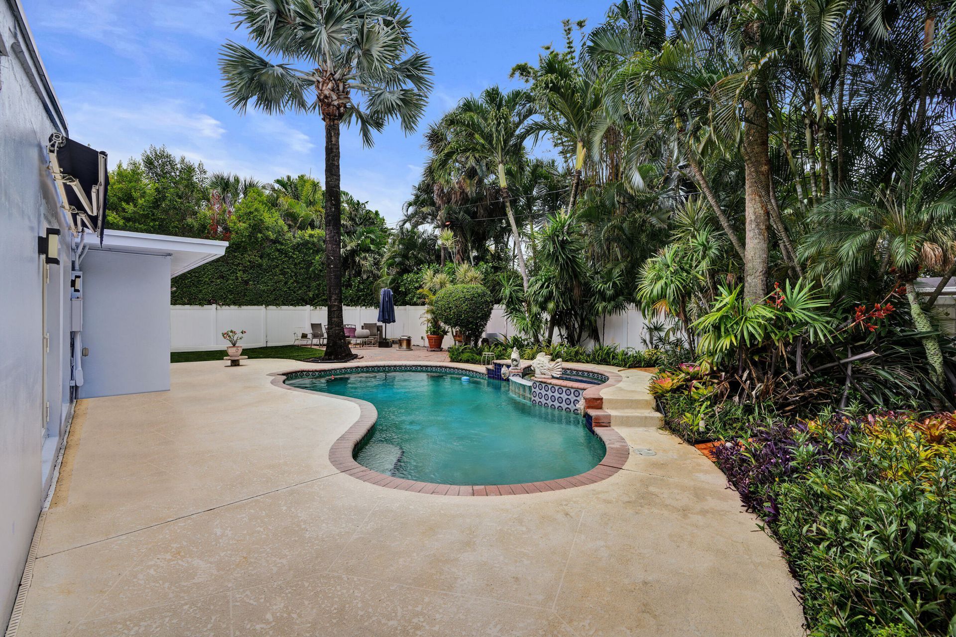 908 NE 16th Place, Fort Lauderdale, FL 33305 Photo