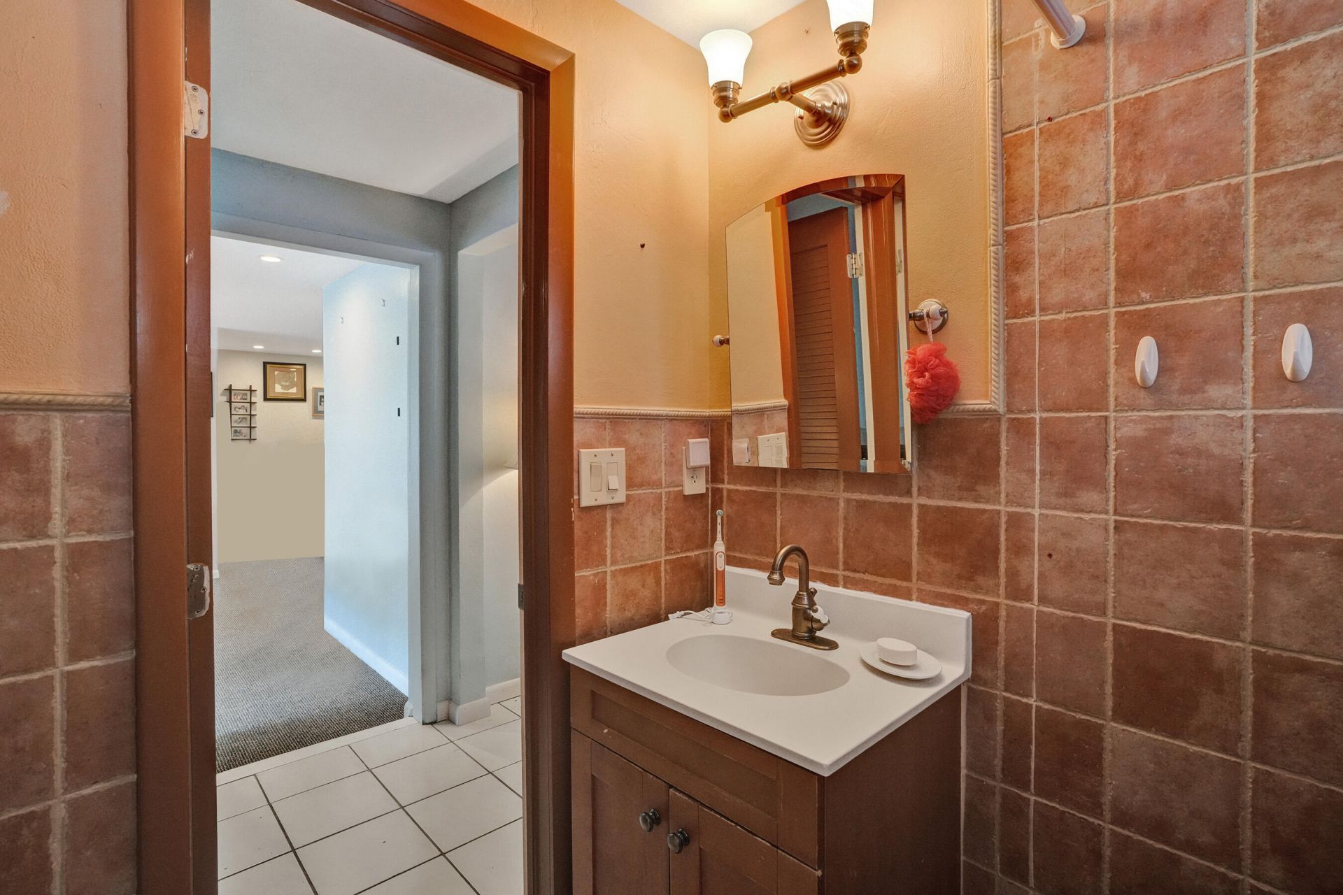 908 NE 16th Place, Fort Lauderdale, FL 33305 Photo