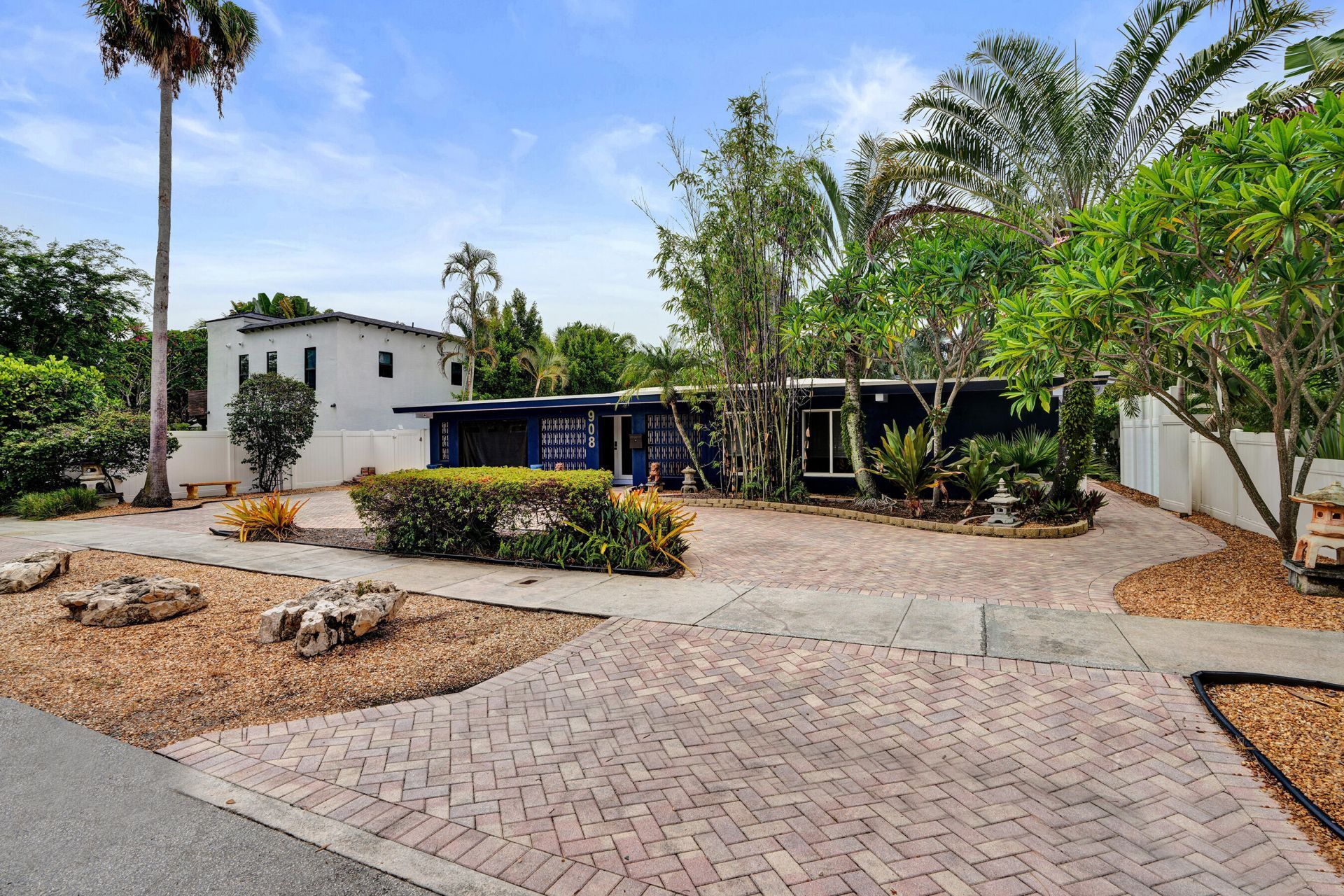 908 NE 16th Place, Fort Lauderdale, FL 33305 Photo