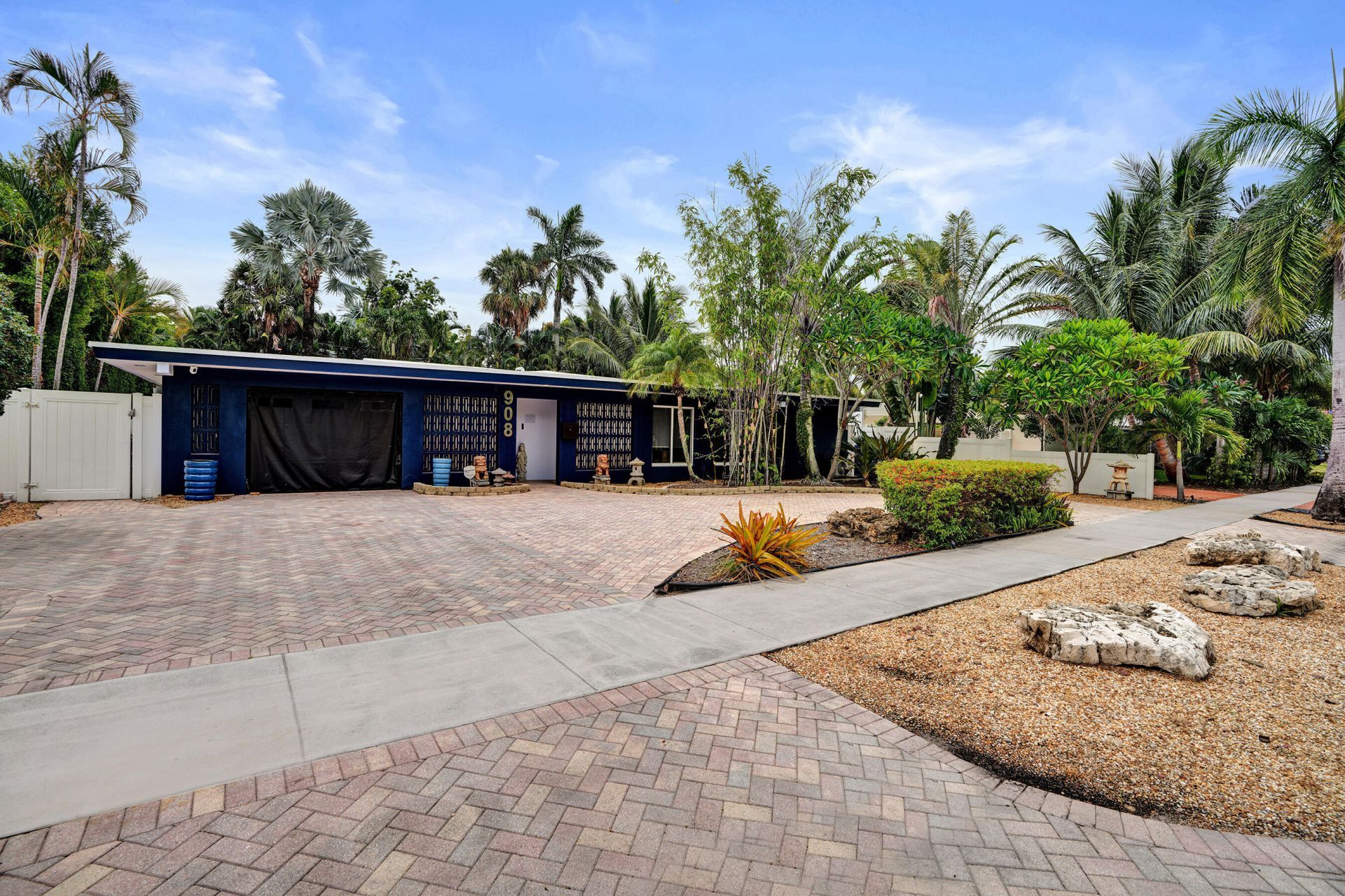 908 NE 16th Place, Fort Lauderdale, FL 33305 Photo