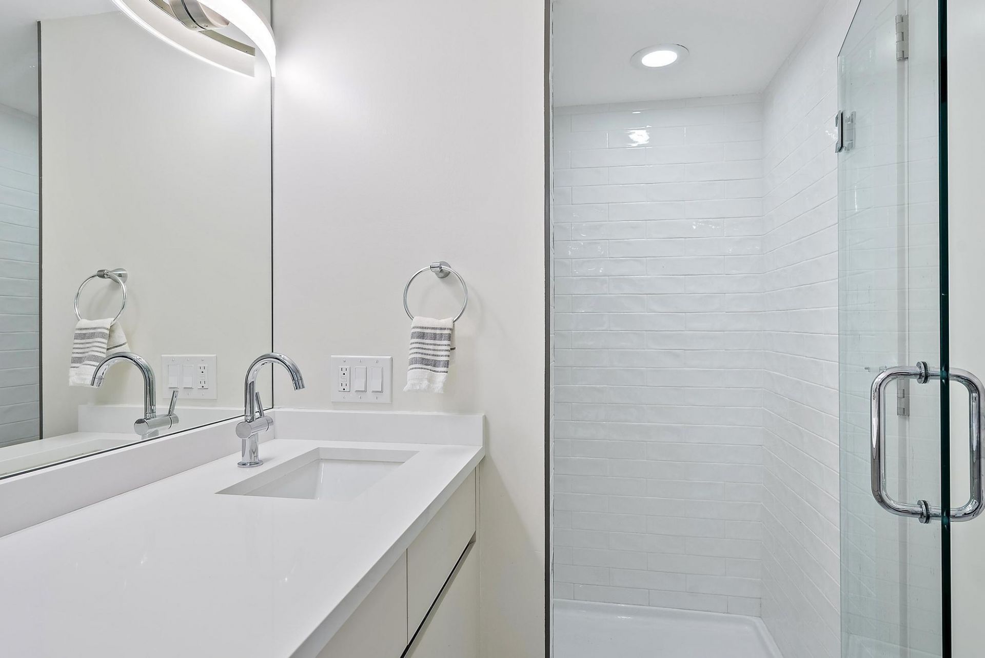 356 Golfview Road, Unit 405, North Palm Beach, FL 33408 Photo