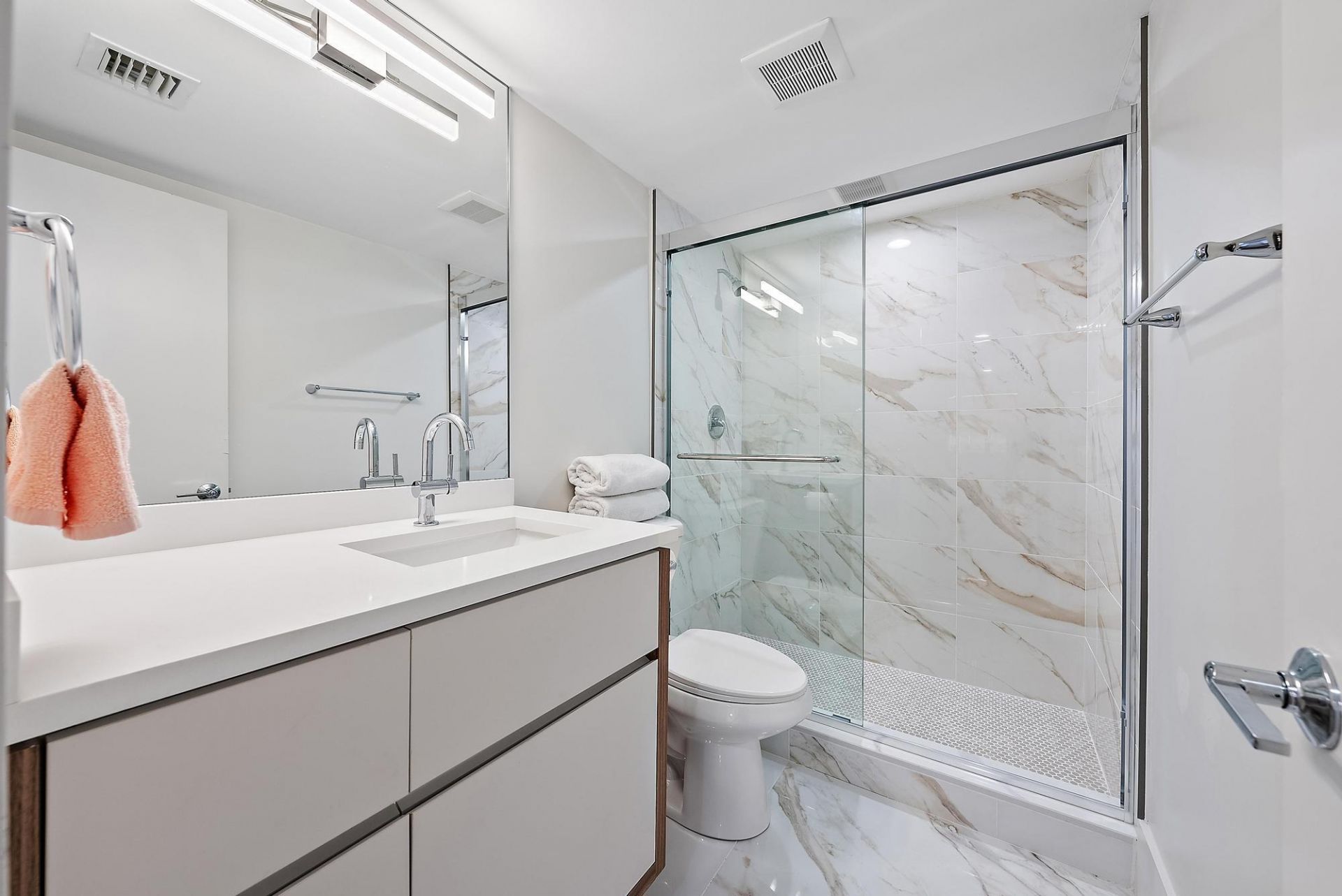 356 Golfview Road, Unit 405, North Palm Beach, FL 33408 Photo
