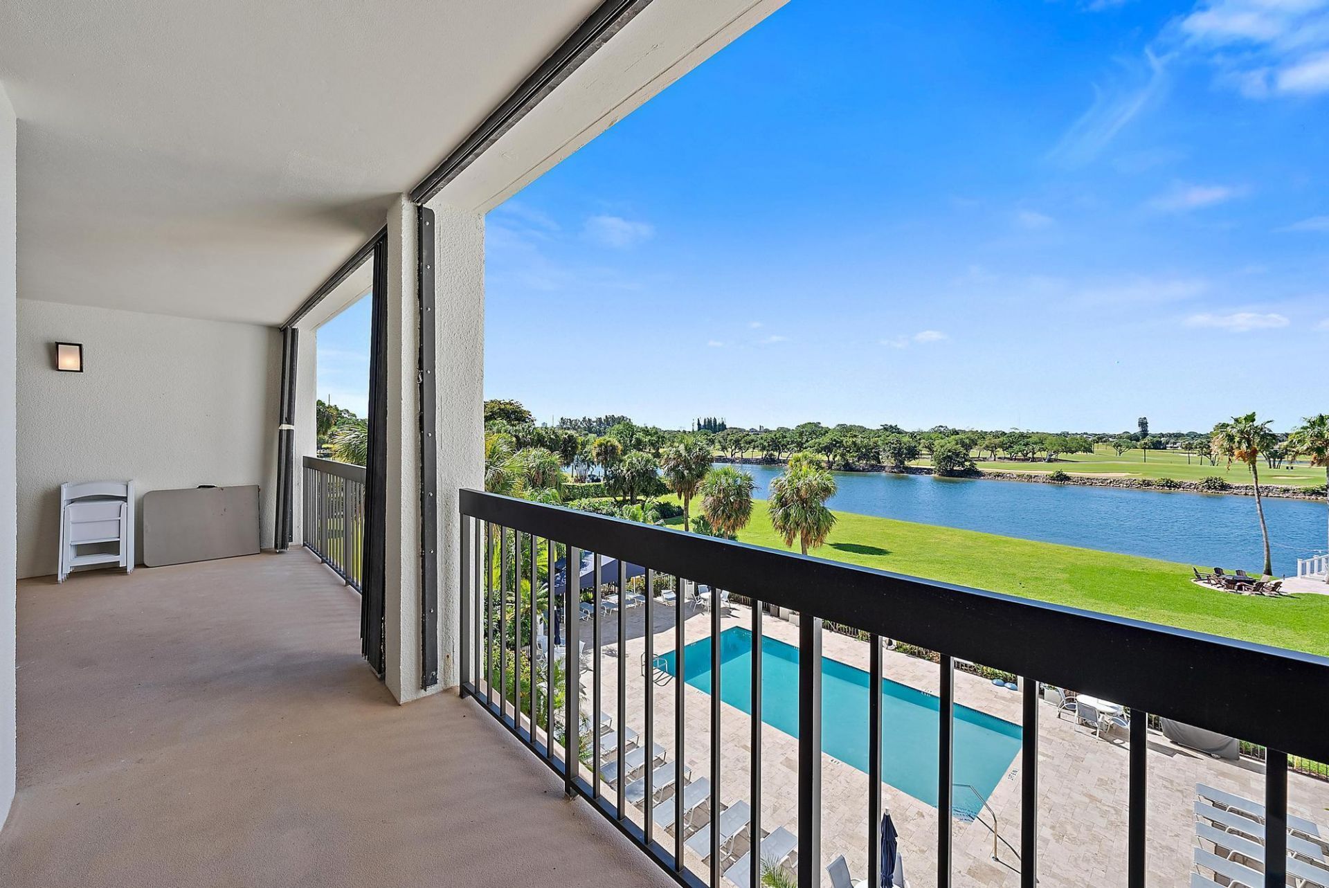 356 Golfview Road, Unit 405, North Palm Beach, FL 33408 Photo