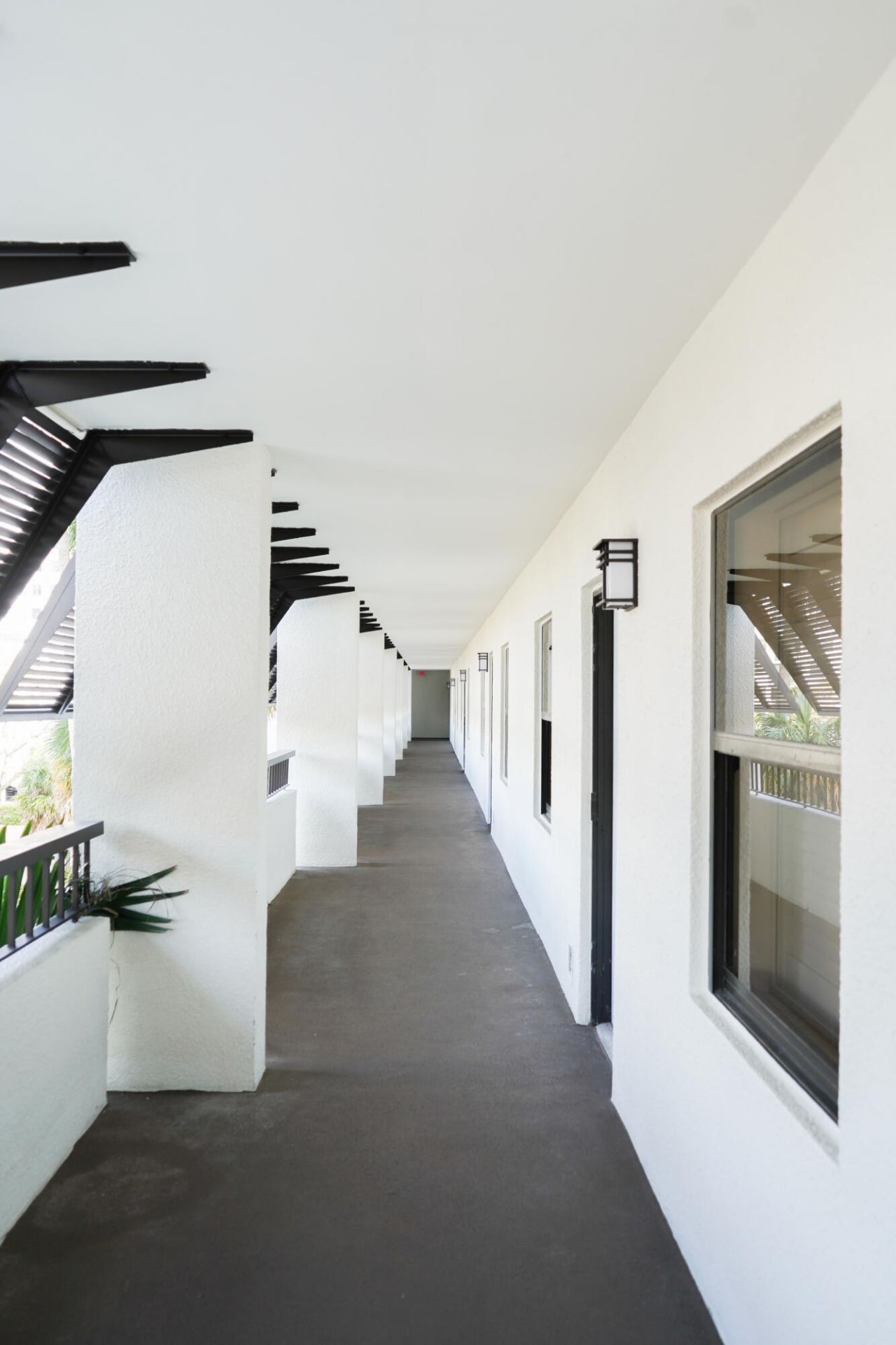 356 Golfview Road, Unit 405, North Palm Beach, FL 33408 Photo