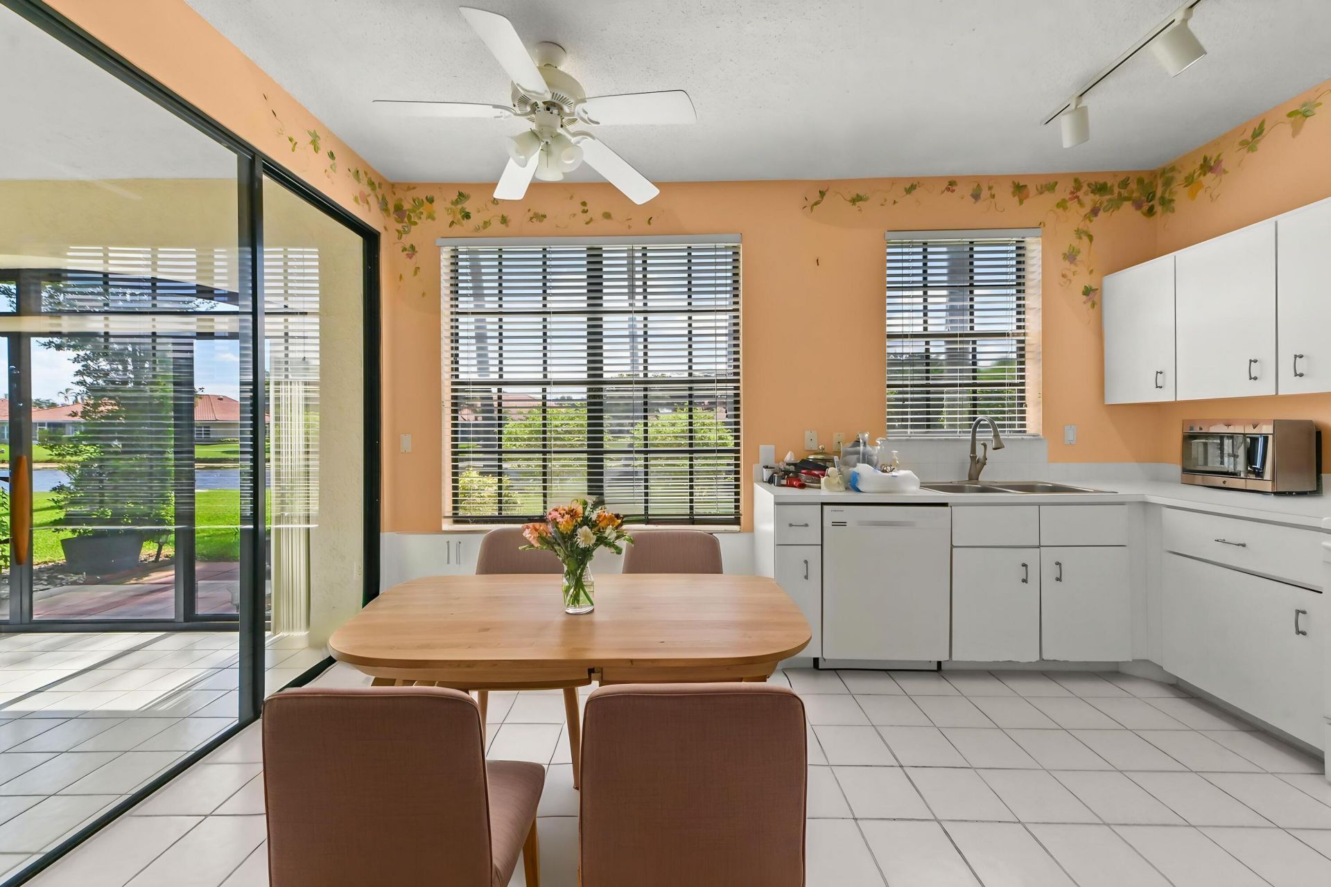 5965 Parkwalk Drive, Unit 913, Boynton Beach, FL 33472 Photo