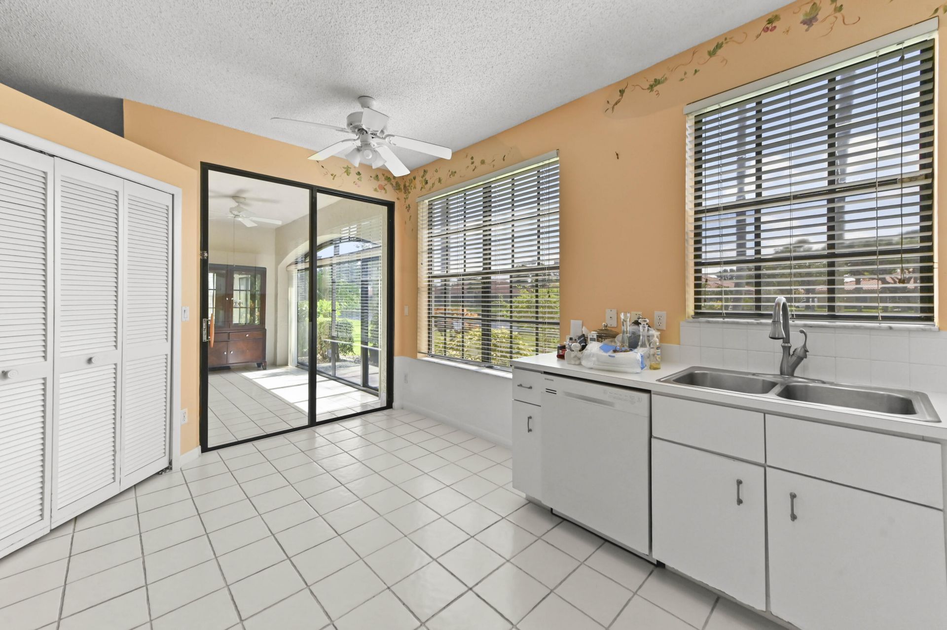 5965 Parkwalk Drive, Unit 913, Boynton Beach, FL 33472 Photo
