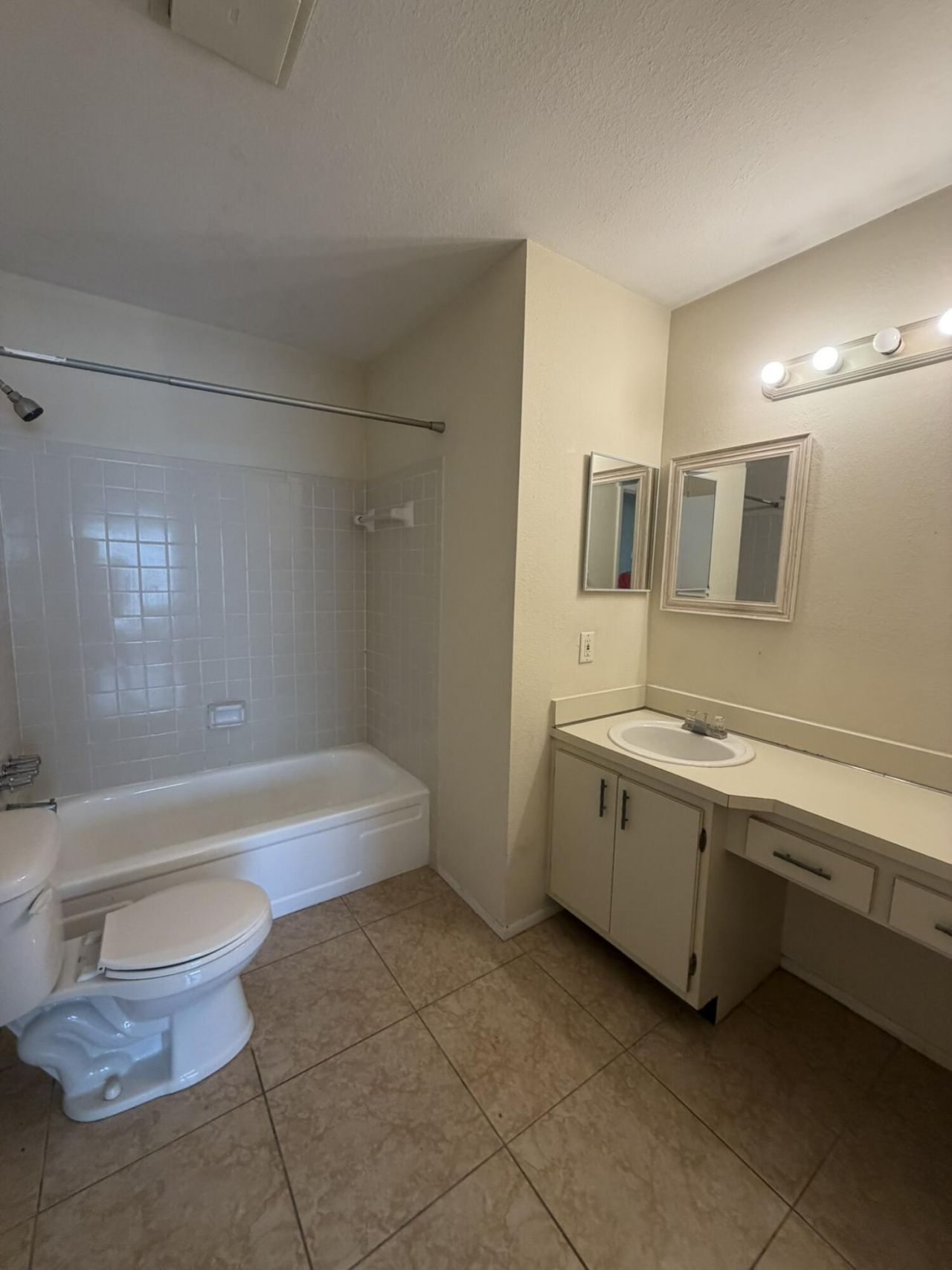 1720 SE Linpark Court, Port Saint Lucie, FL 34952 Photo