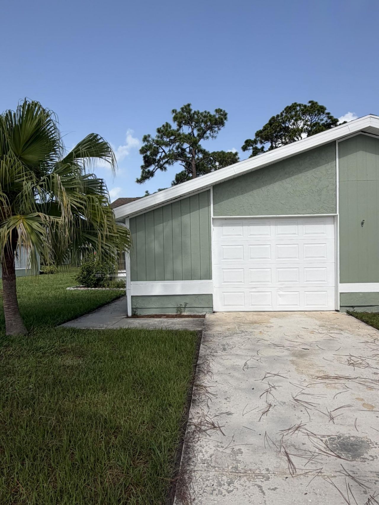 1720 SE Linpark Court, Port Saint Lucie, FL 34952 Photo