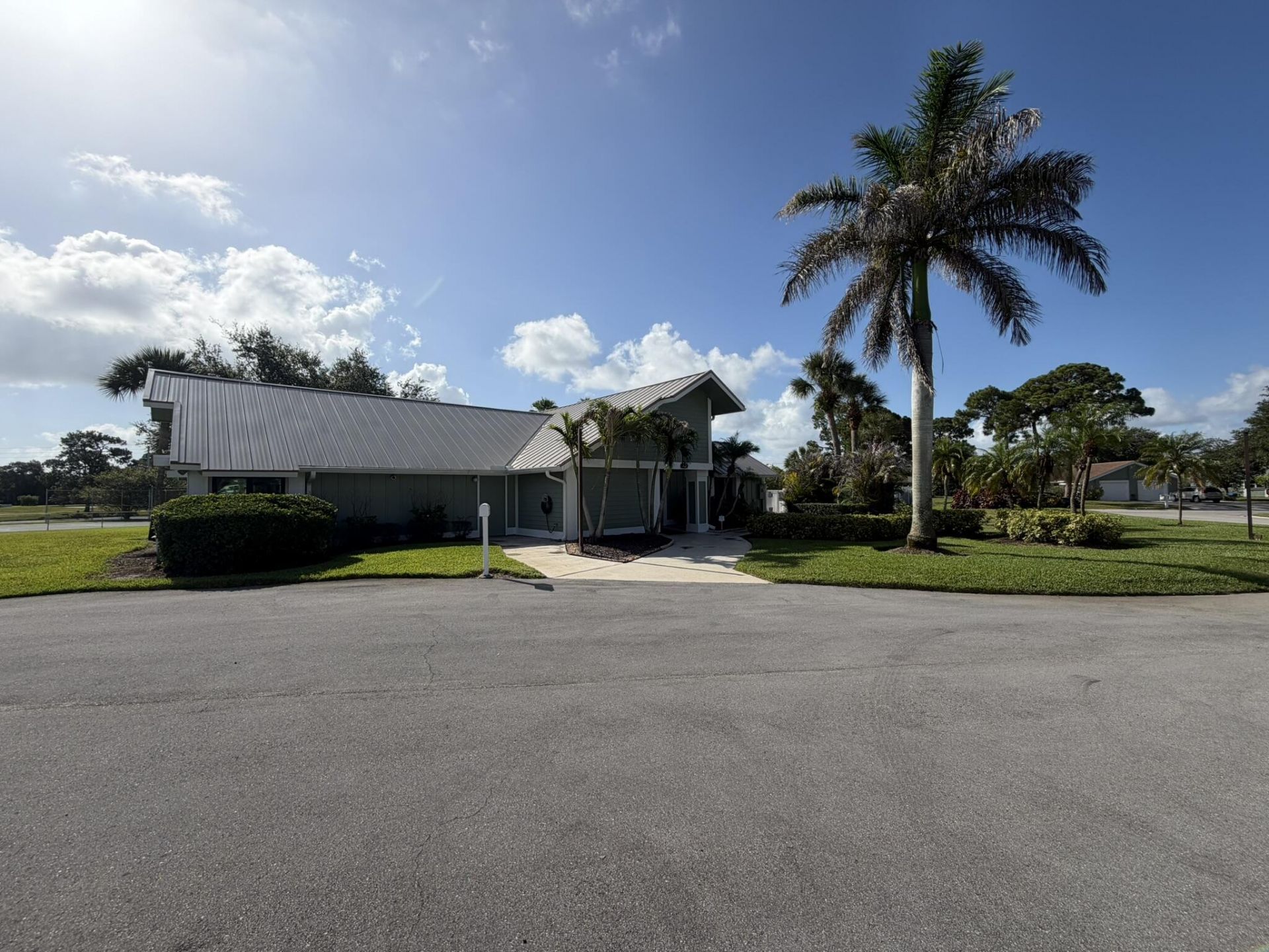 1720 SE Linpark Court, Port Saint Lucie, FL 34952 Photo