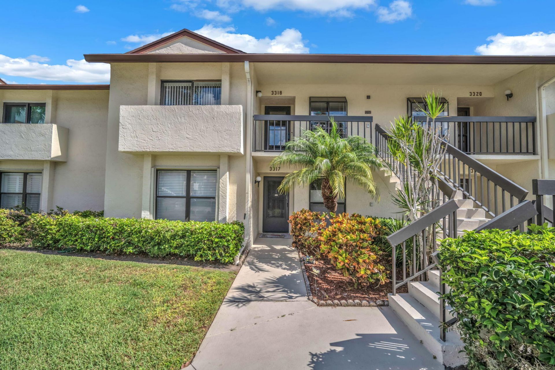 3318 Lucerne Park Drive, Greenacres, FL 33467 Main Photo