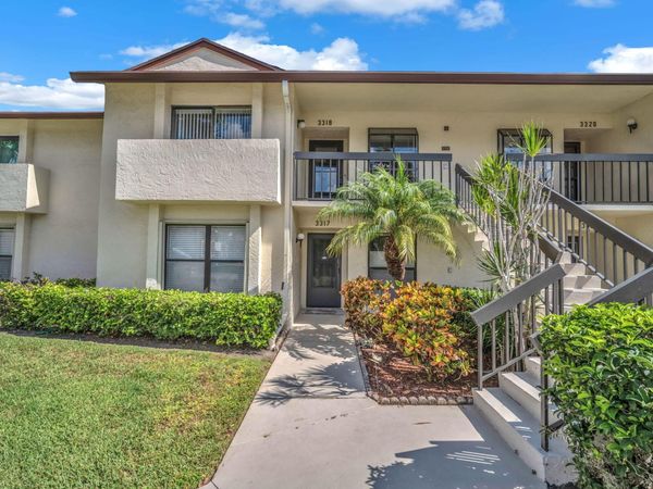 3318 Lucerne Park Drive, Greenacres, FL 33467