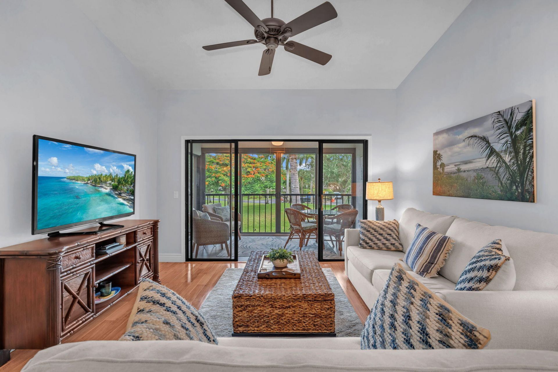 3318 Lucerne Park Drive, Greenacres, FL 33467 Photo