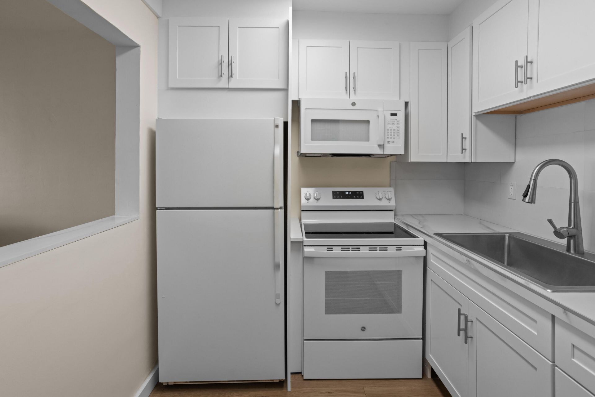1980 Sunset Avenue, Unit 7, Lake Worth Beach, FL 33461 Photo