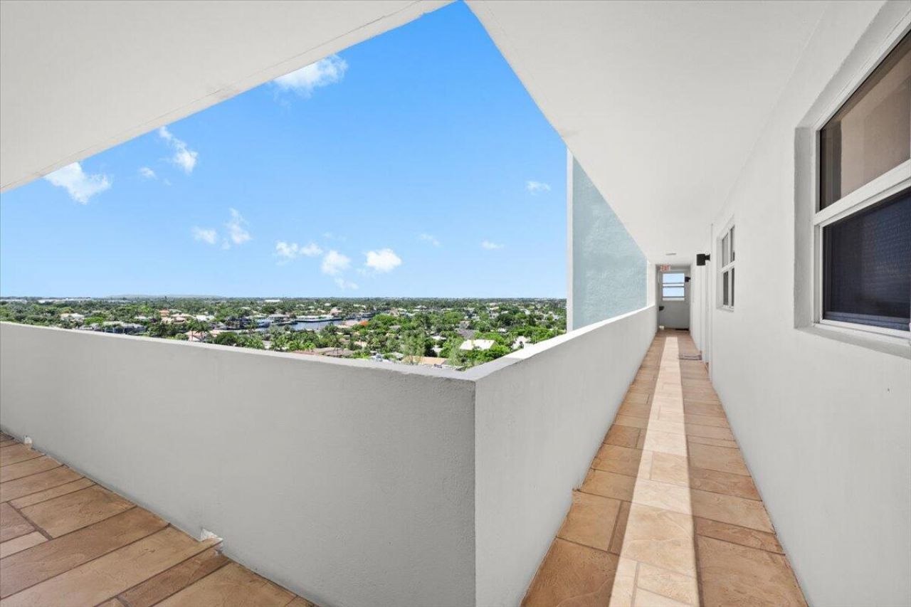 1630 N Ocean Boulevard, Unit 1011, Pompano Beach, FL 33062 Photo