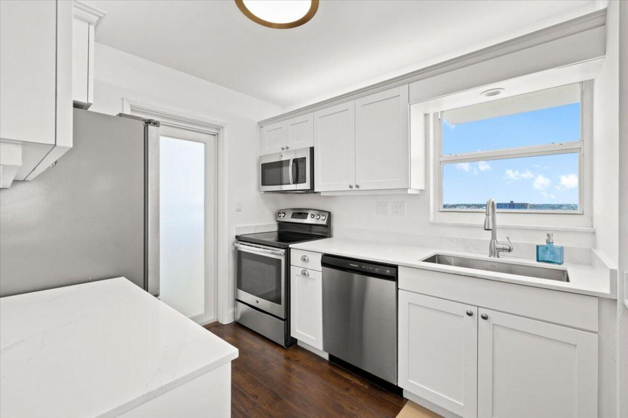 1630 N Ocean Boulevard, Unit 1011, Pompano Beach, FL 33062 Photo