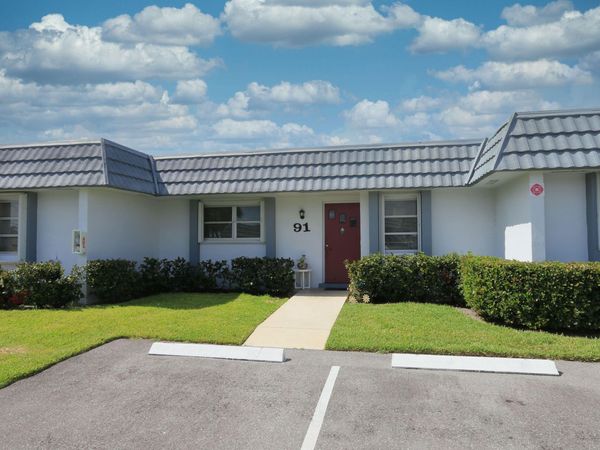 2886 Fernley Drive E, Unit 91, West Palm Beach, FL 33415