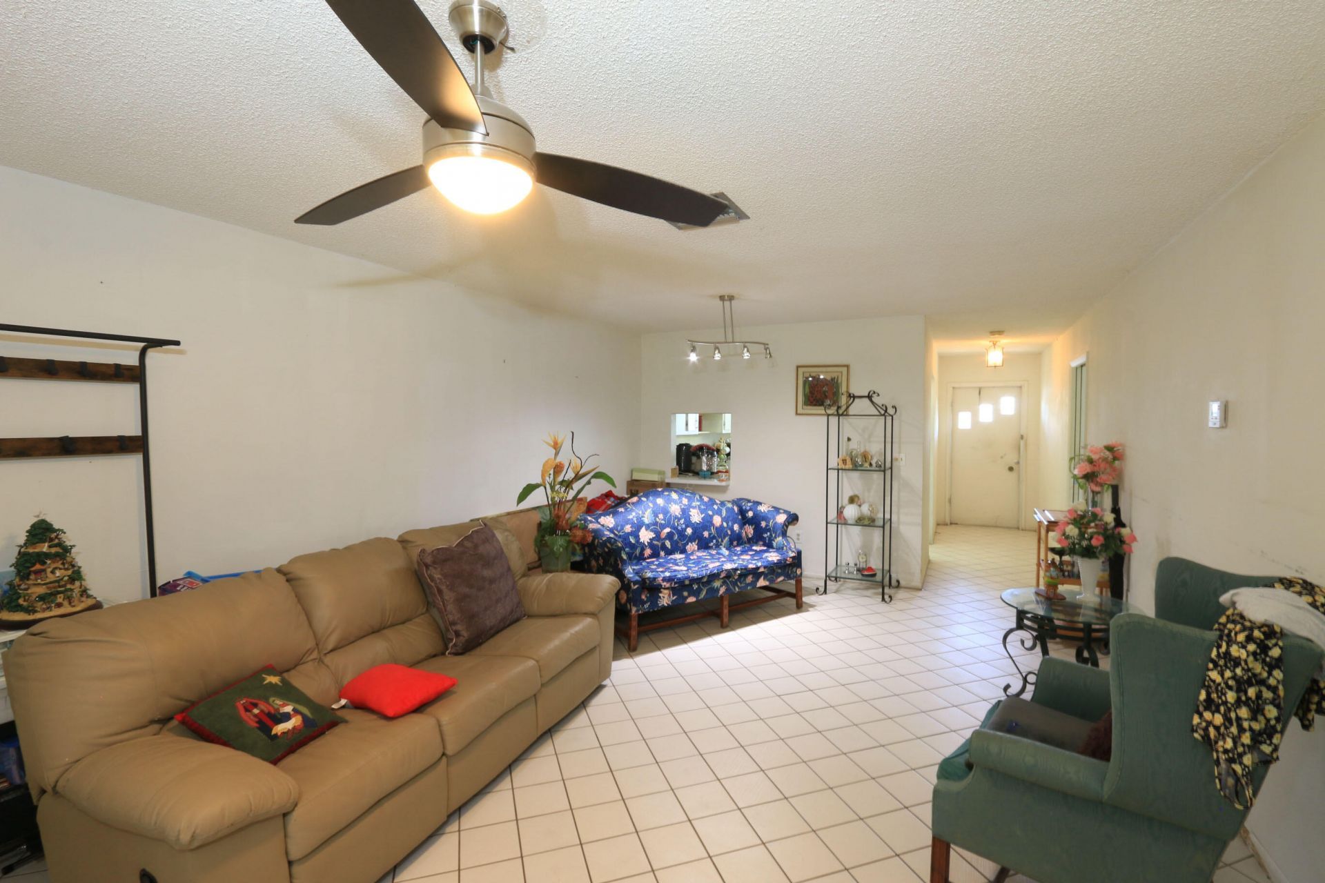 2886 Fernley Drive E, Unit 91, West Palm Beach, FL 33415 Photo