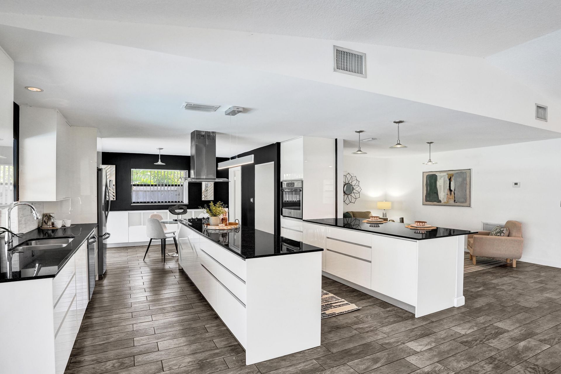 17679 Woodview Terrace, Boca Raton, FL 33487 Photo
