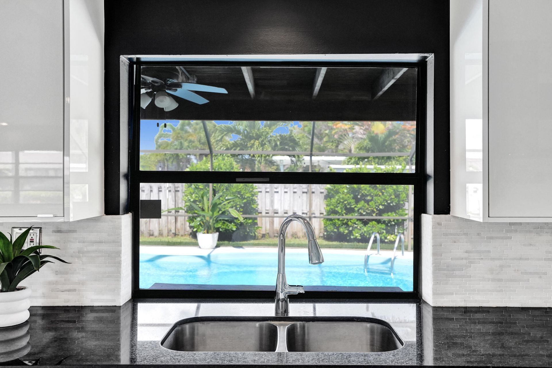 17679 Woodview Terrace, Boca Raton, FL 33487 Photo