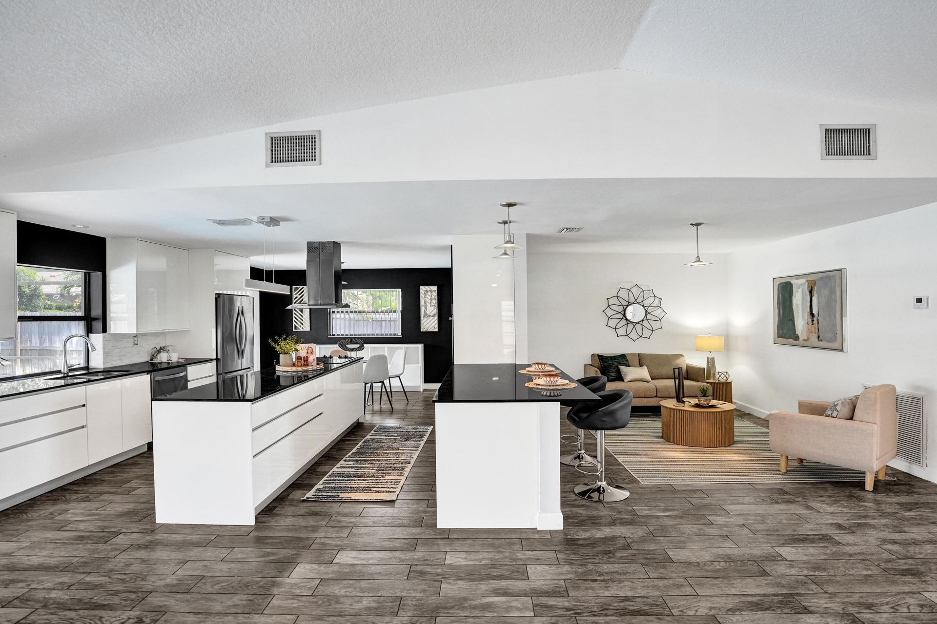 17679 Woodview Terrace, Boca Raton, FL 33487 Photo