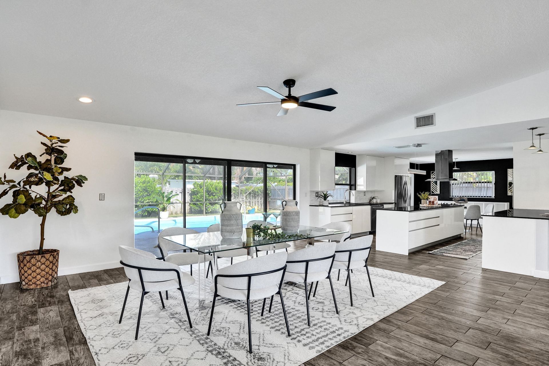 17679 Woodview Terrace, Boca Raton, FL 33487 Photo