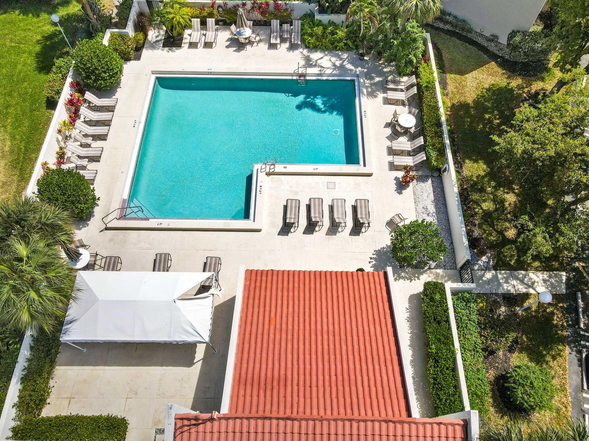 2550 Presidential Way, Unit 301, West Palm Beach, FL 33401 Photo