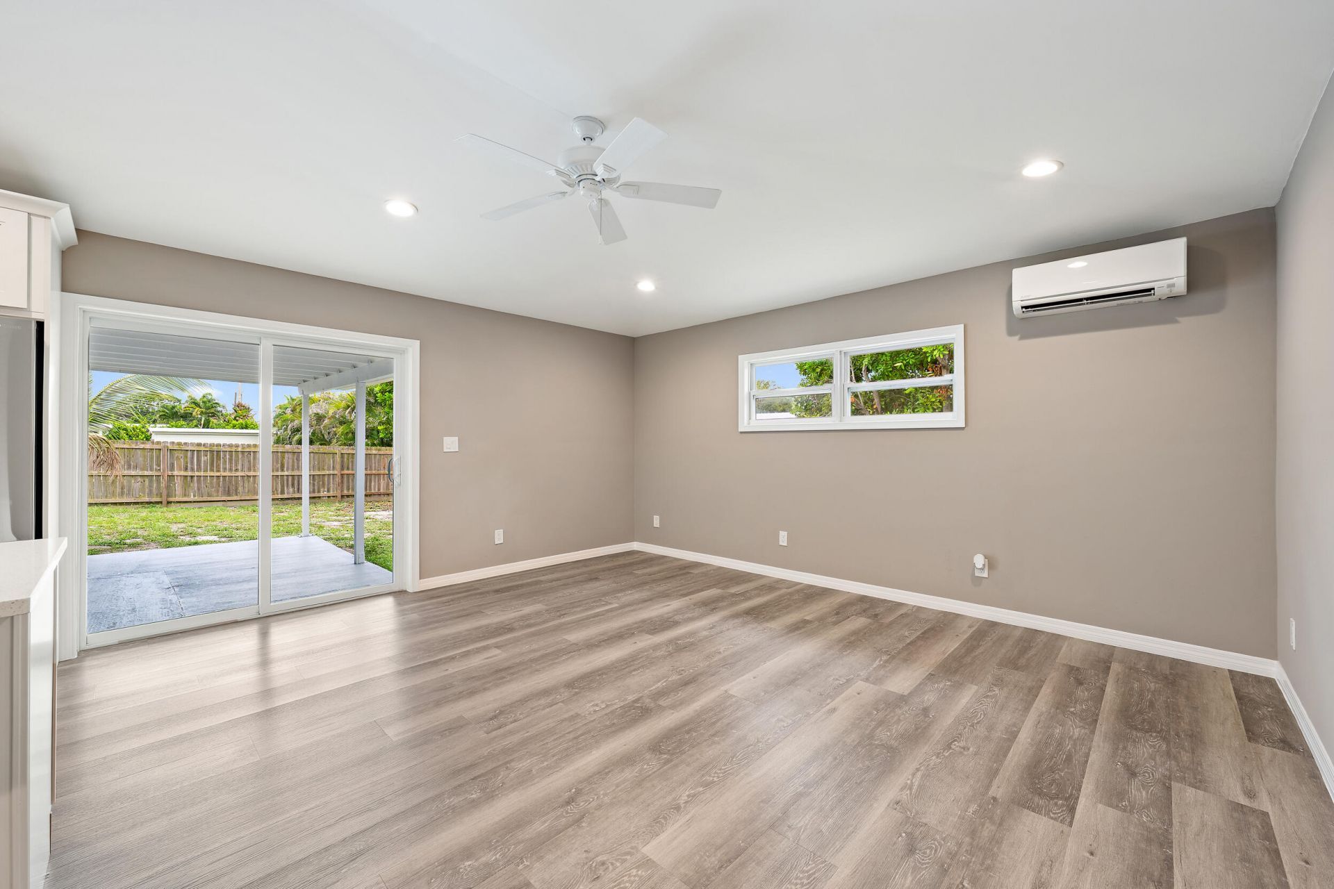 19144 SE Arnold Drive, Tequesta, FL 33469 Photo
