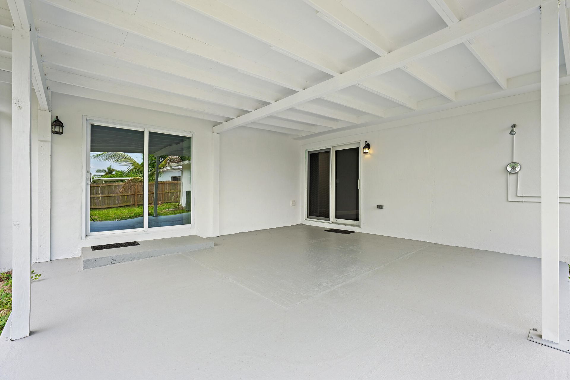 19144 SE Arnold Drive, Tequesta, FL 33469 Photo