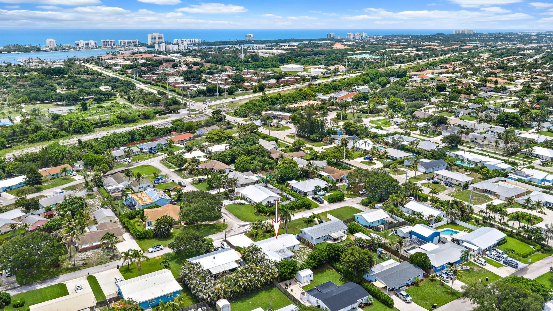 19144 SE Arnold Drive, Tequesta, FL 33469 Photo