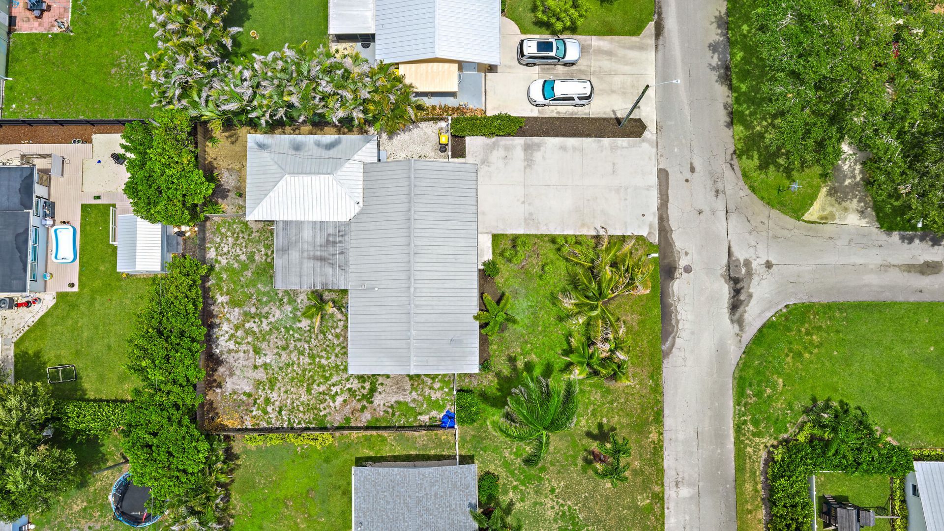 19144 SE Arnold Drive, Tequesta, FL 33469 Photo