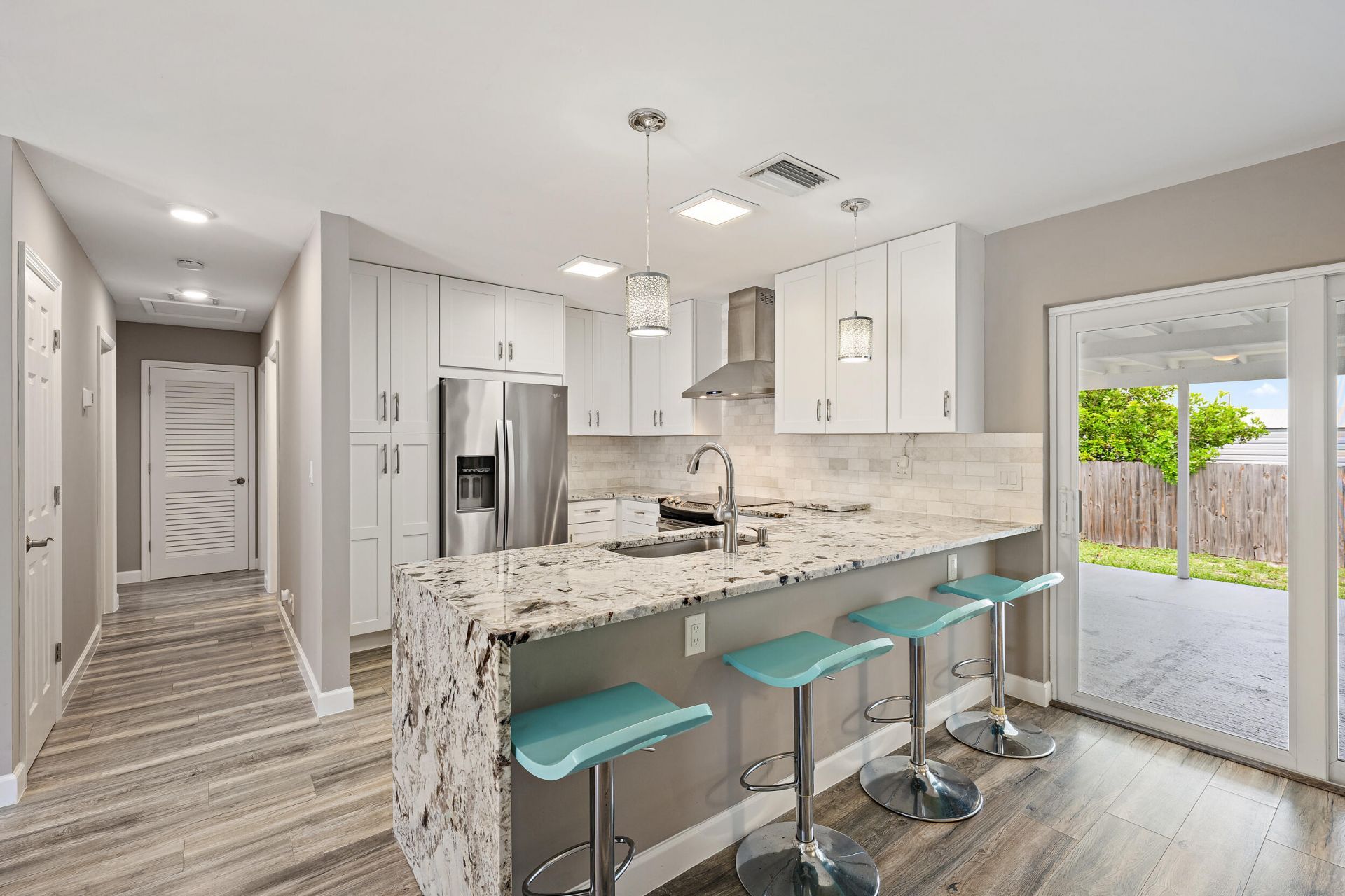 19144 SE Arnold Drive, Tequesta, FL 33469 Photo