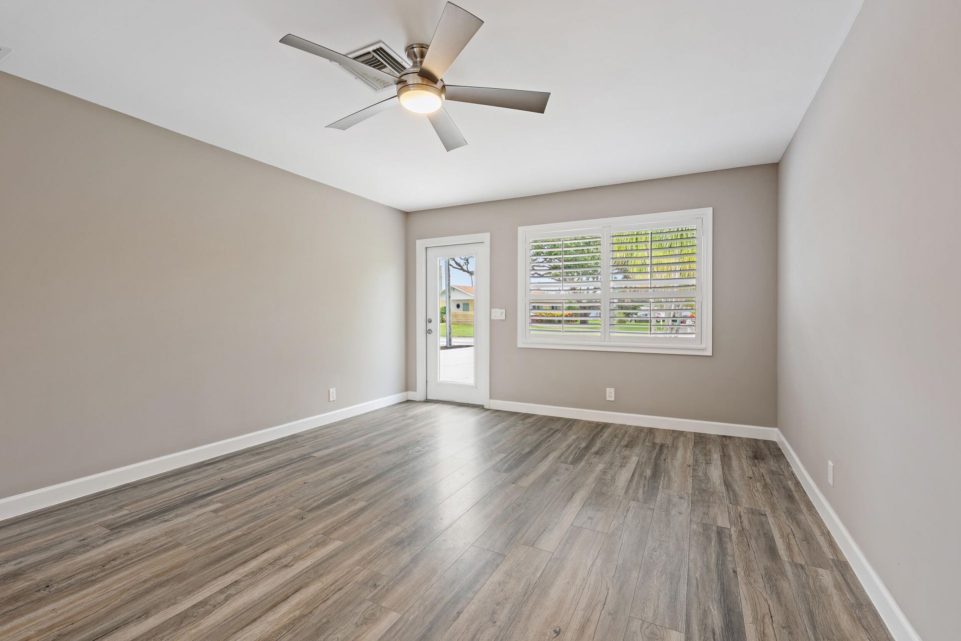 19144 SE Arnold Drive, Tequesta, FL 33469 Photo
