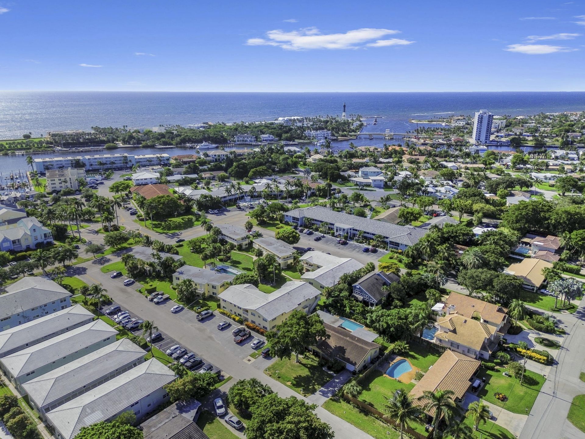 2755 NE 28th Avenue, Unit F-1, Lighthouse Point, FL 33064 Photo