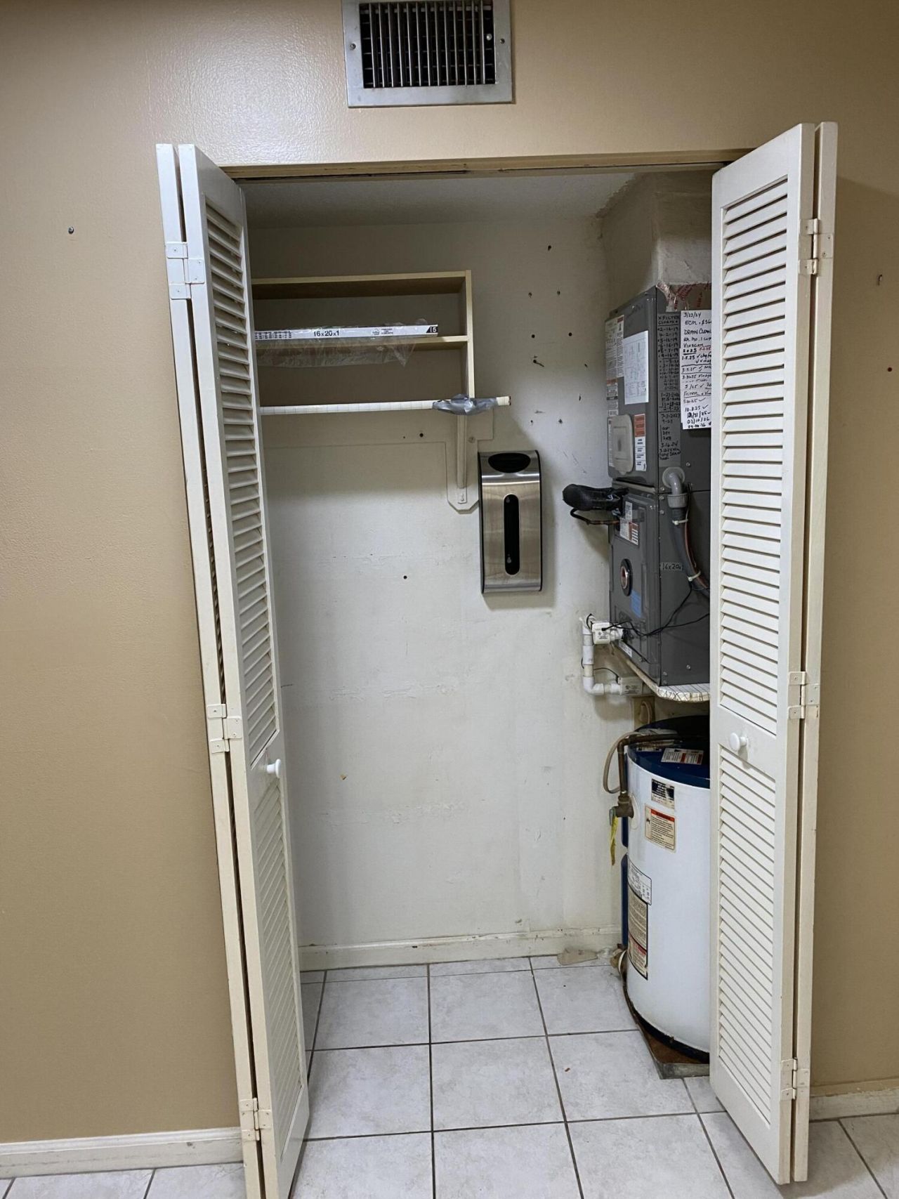 9949 Sandalfoot Boulevard, Unit 529, Boca Raton, FL 33428 Photo
