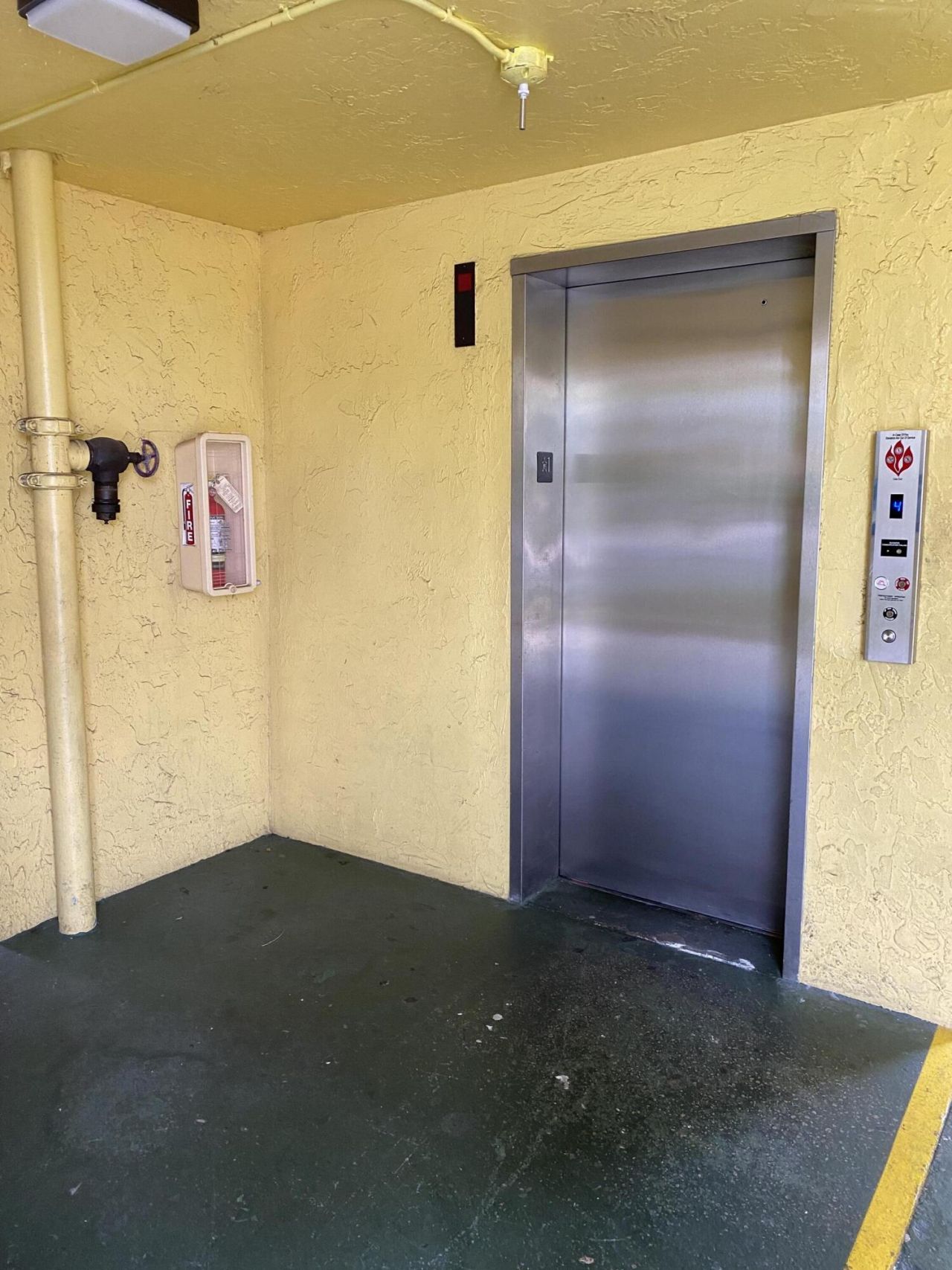9949 Sandalfoot Boulevard, Unit 529, Boca Raton, FL 33428 Photo