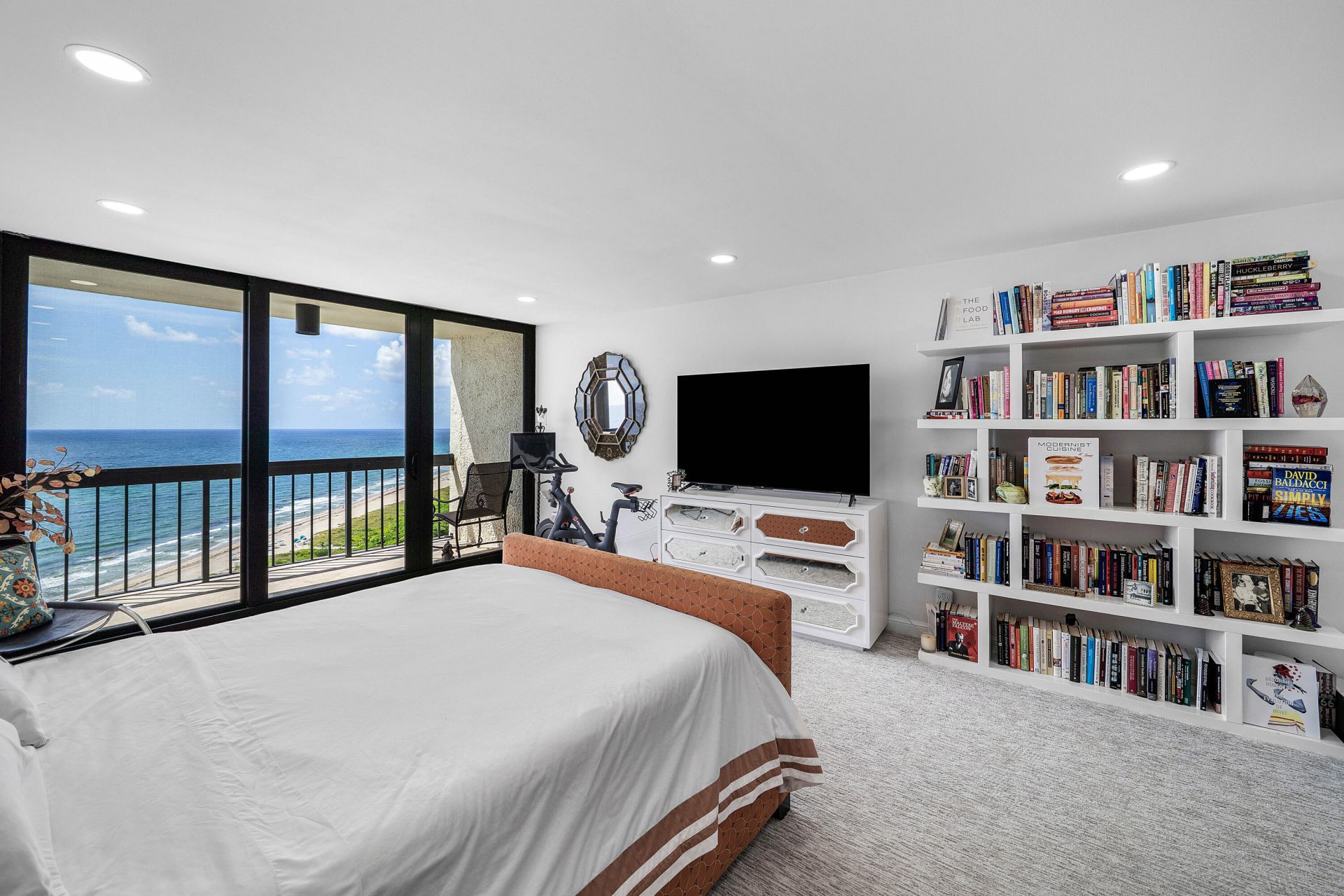 4545 N Ocean Boulevard, Unit 18B, Boca Raton, FL 33431 Photo