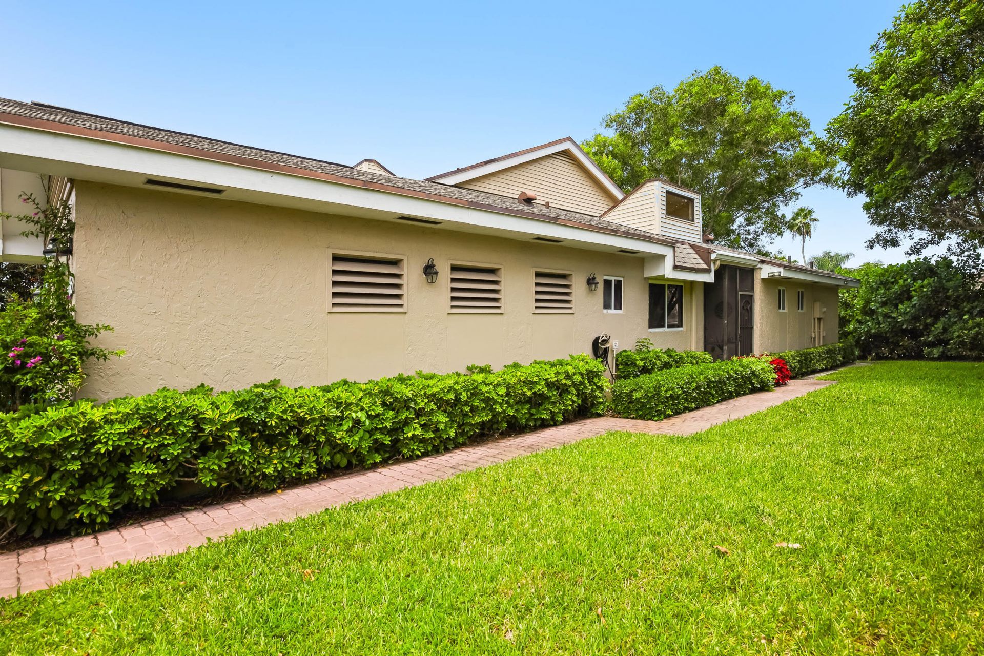 6858 Fountains Circle, Lake Worth, FL 33467 Photo