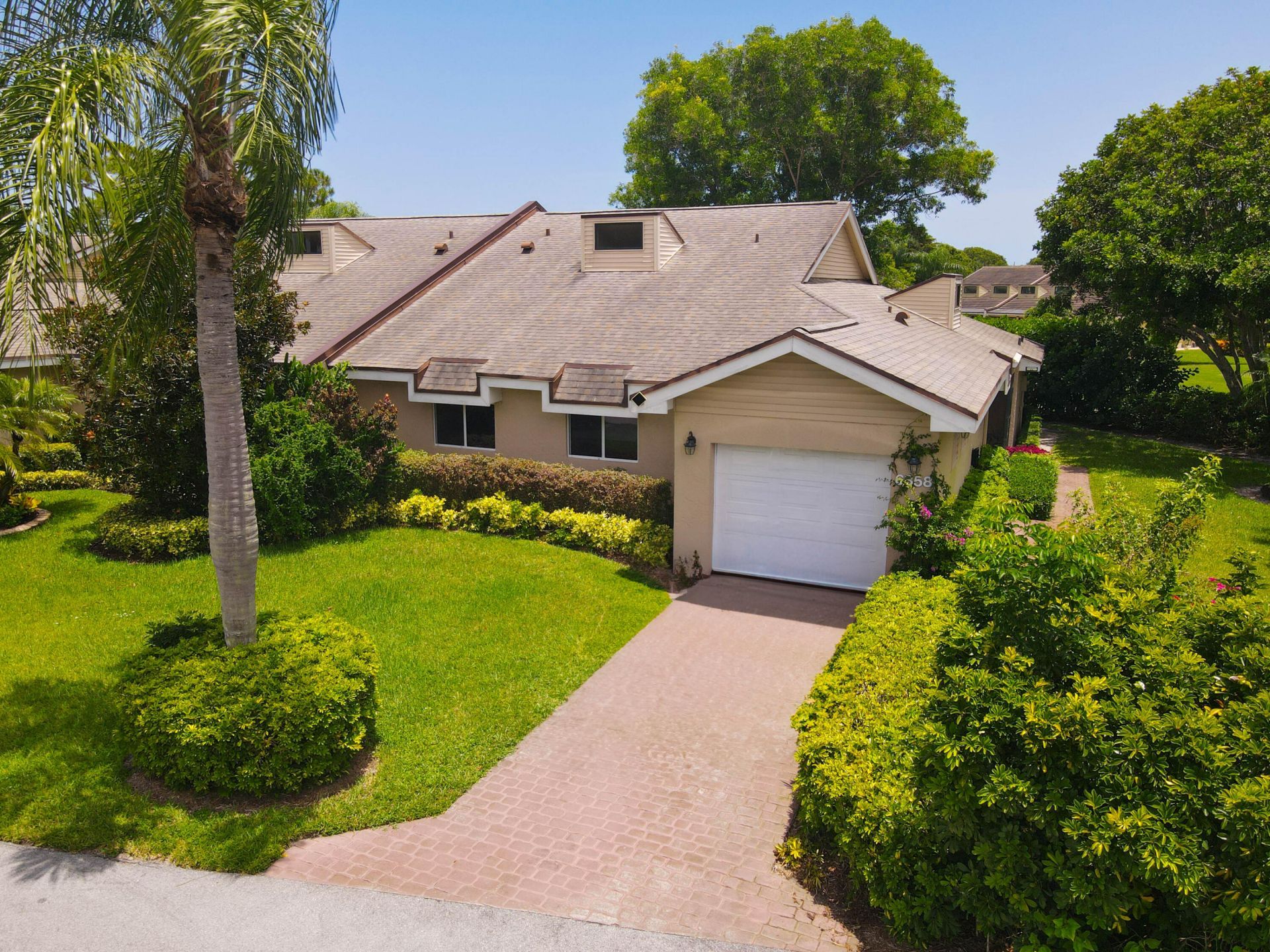 6858 Fountains Circle, Lake Worth, FL 33467 Photo