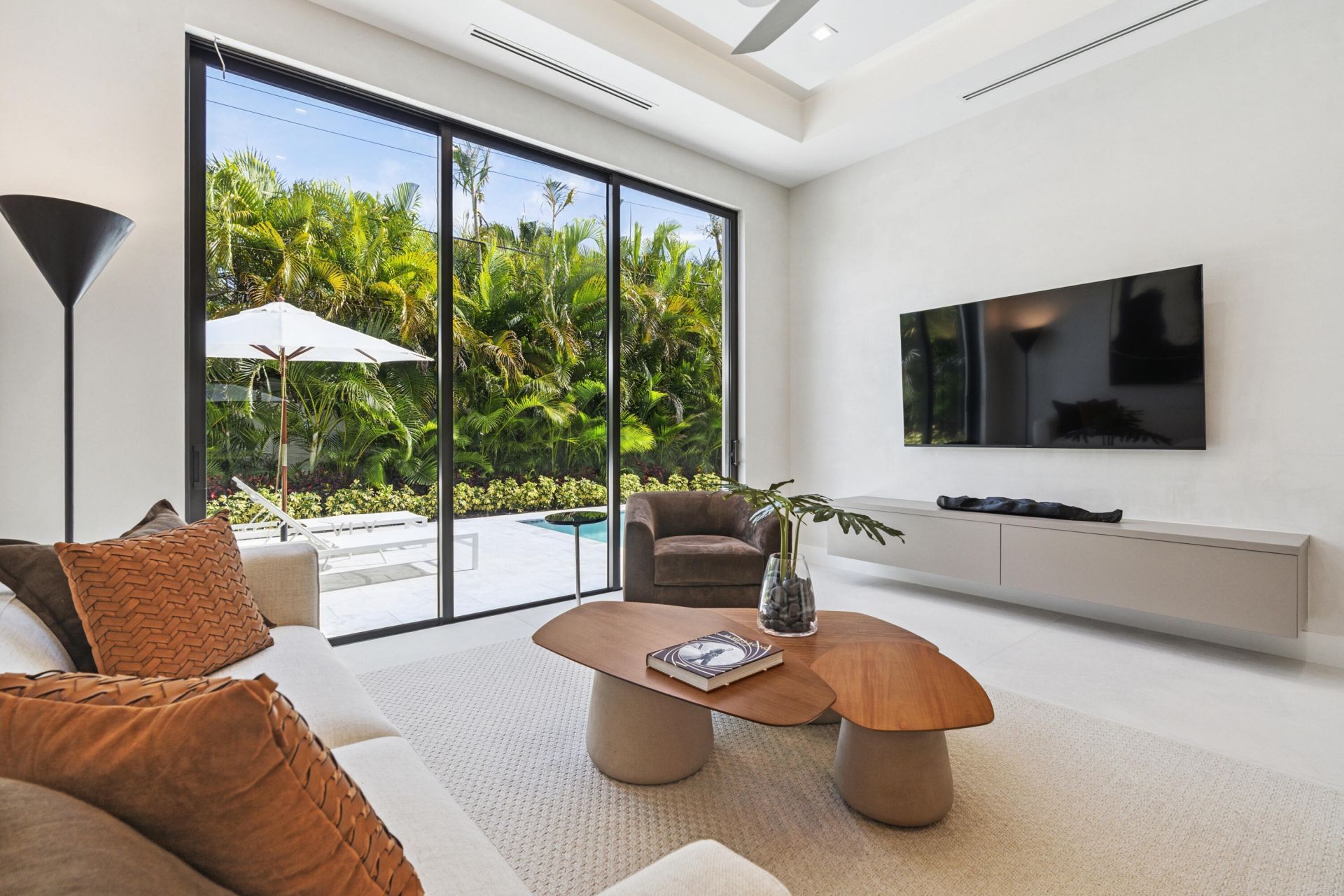 255 NE 3rd Street, Boca Raton, FL 33432 Photo