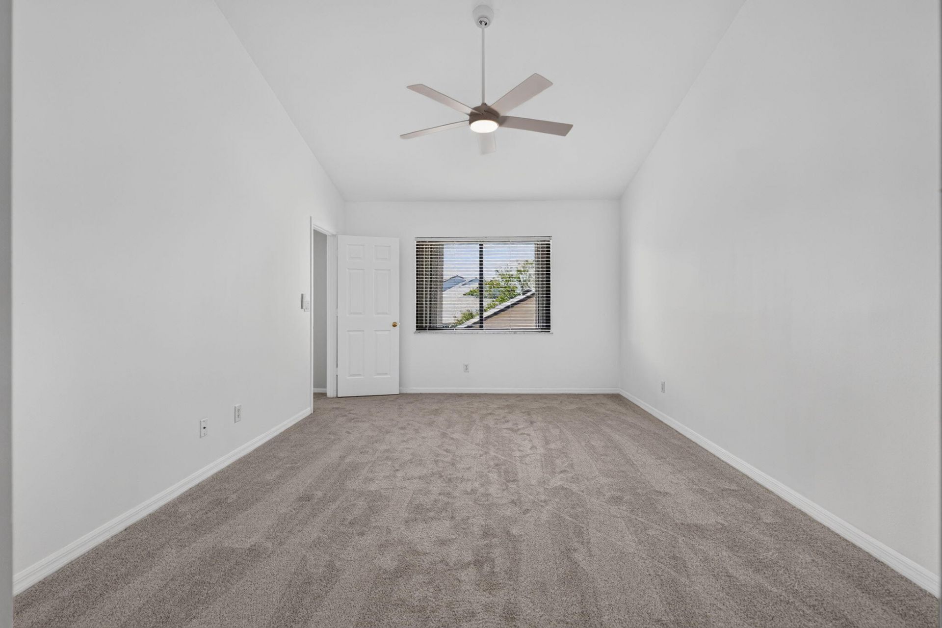 6130 SE Georgetown Place, Hobe Sound, FL 33455 Photo
