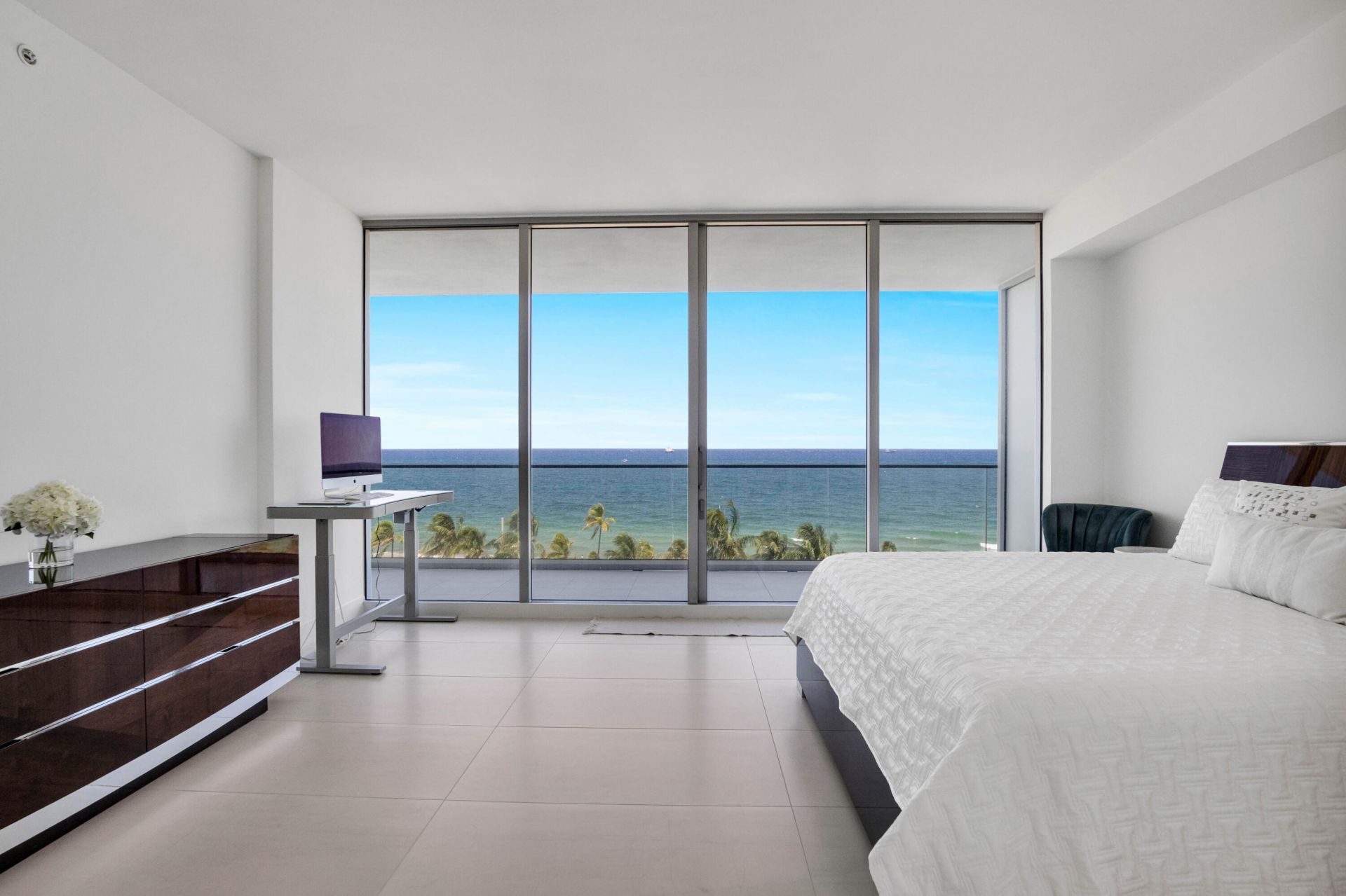 151 N Seabreeze Boulevard N, Unit 504, Fort Lauderdale, FL 33304 Photo