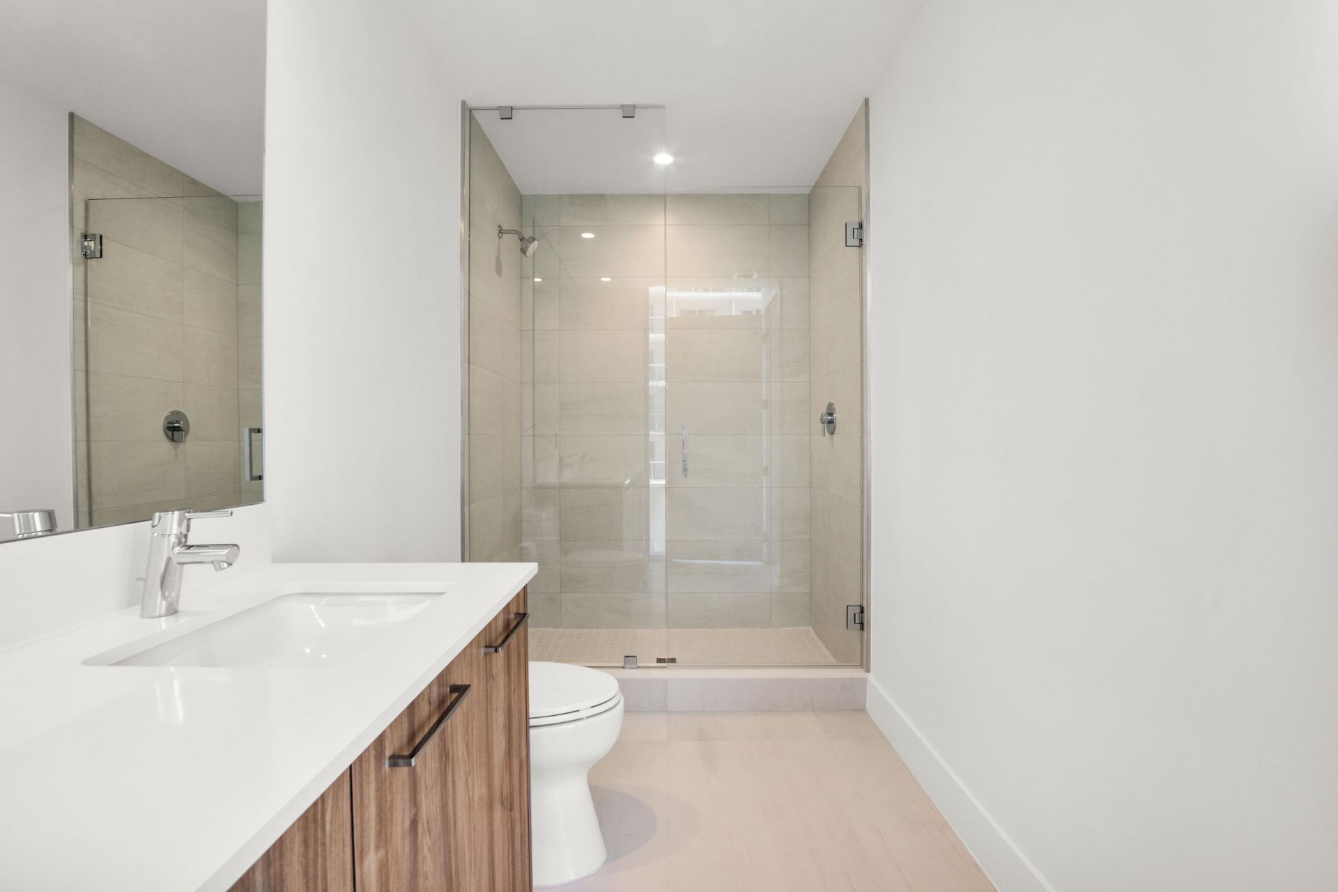 151 N Seabreeze Boulevard N, Unit 504, Fort Lauderdale, FL 33304 Photo