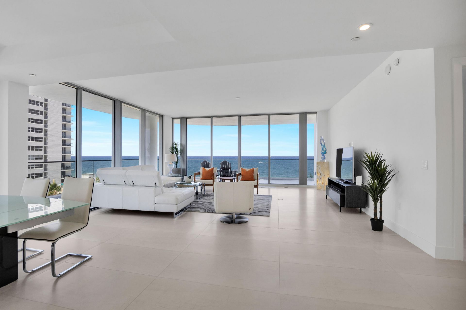 151 N Seabreeze Boulevard N, Unit 504, Fort Lauderdale, FL 33304 Photo