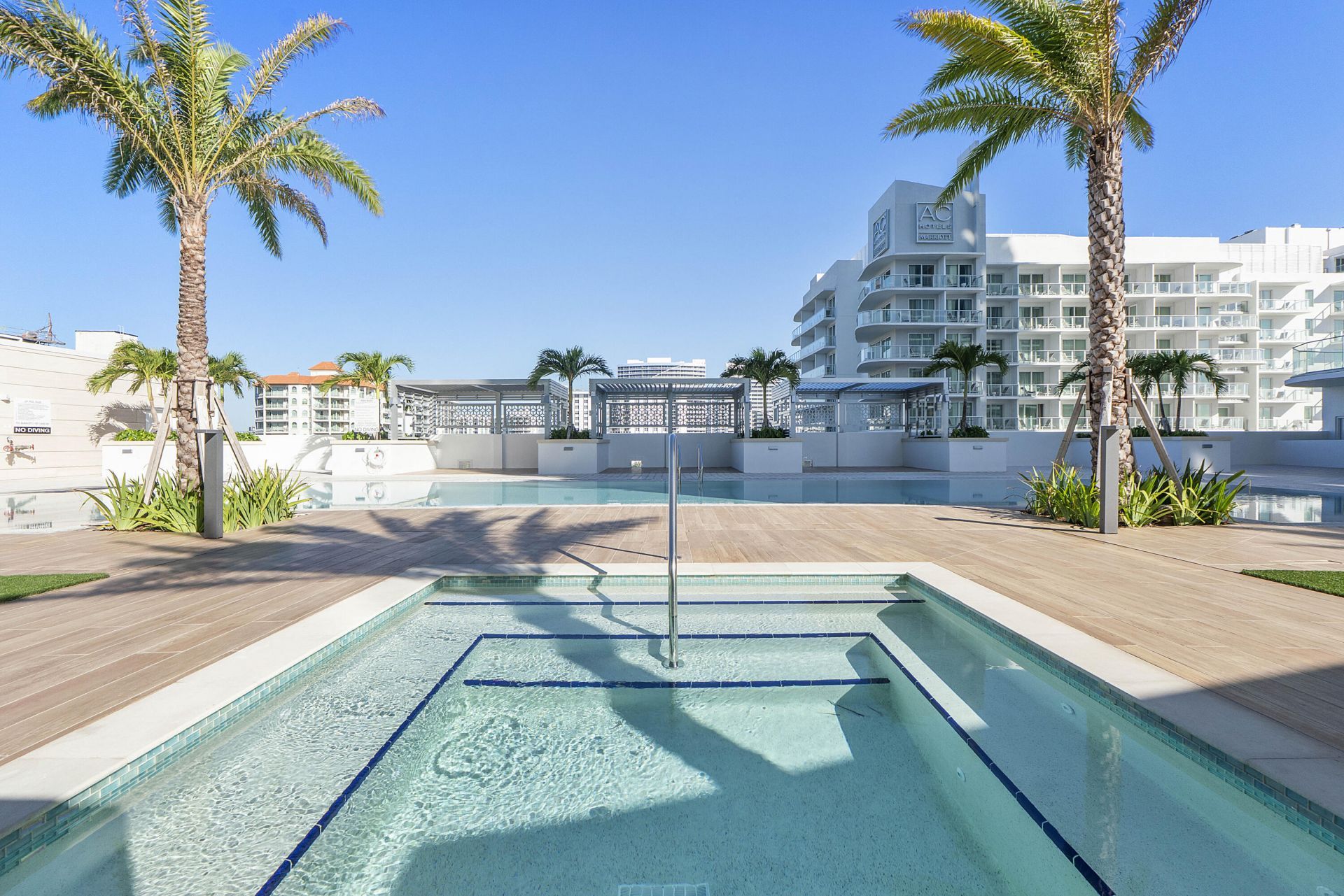 151 N Seabreeze Boulevard N, Unit 504, Fort Lauderdale, FL 33304 Photo