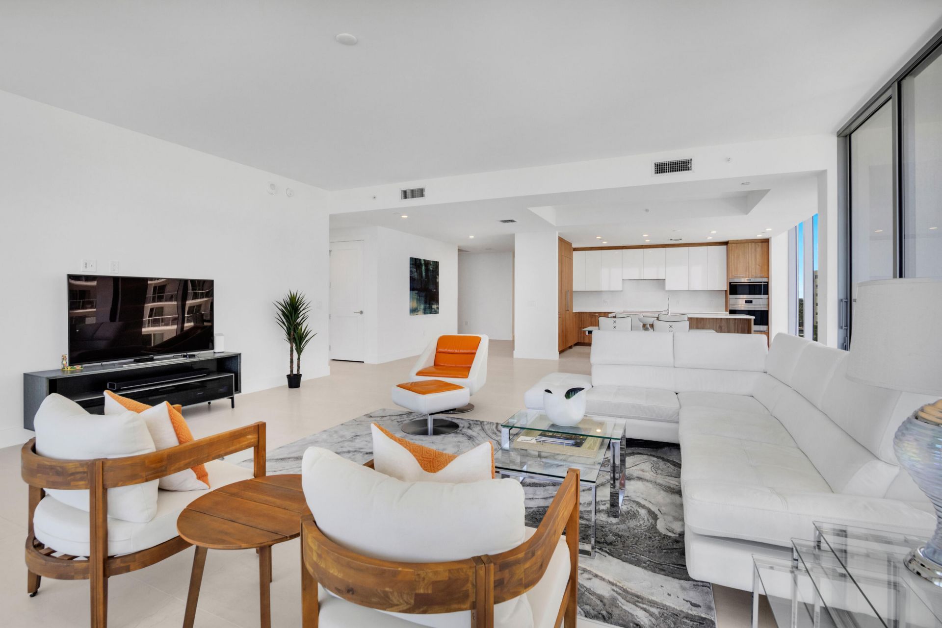 151 N Seabreeze Boulevard N, Unit 504, Fort Lauderdale, FL 33304 Photo