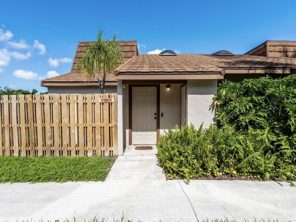 4155 PALM BAY Circle, Unit D, West Palm Beach, FL 33406