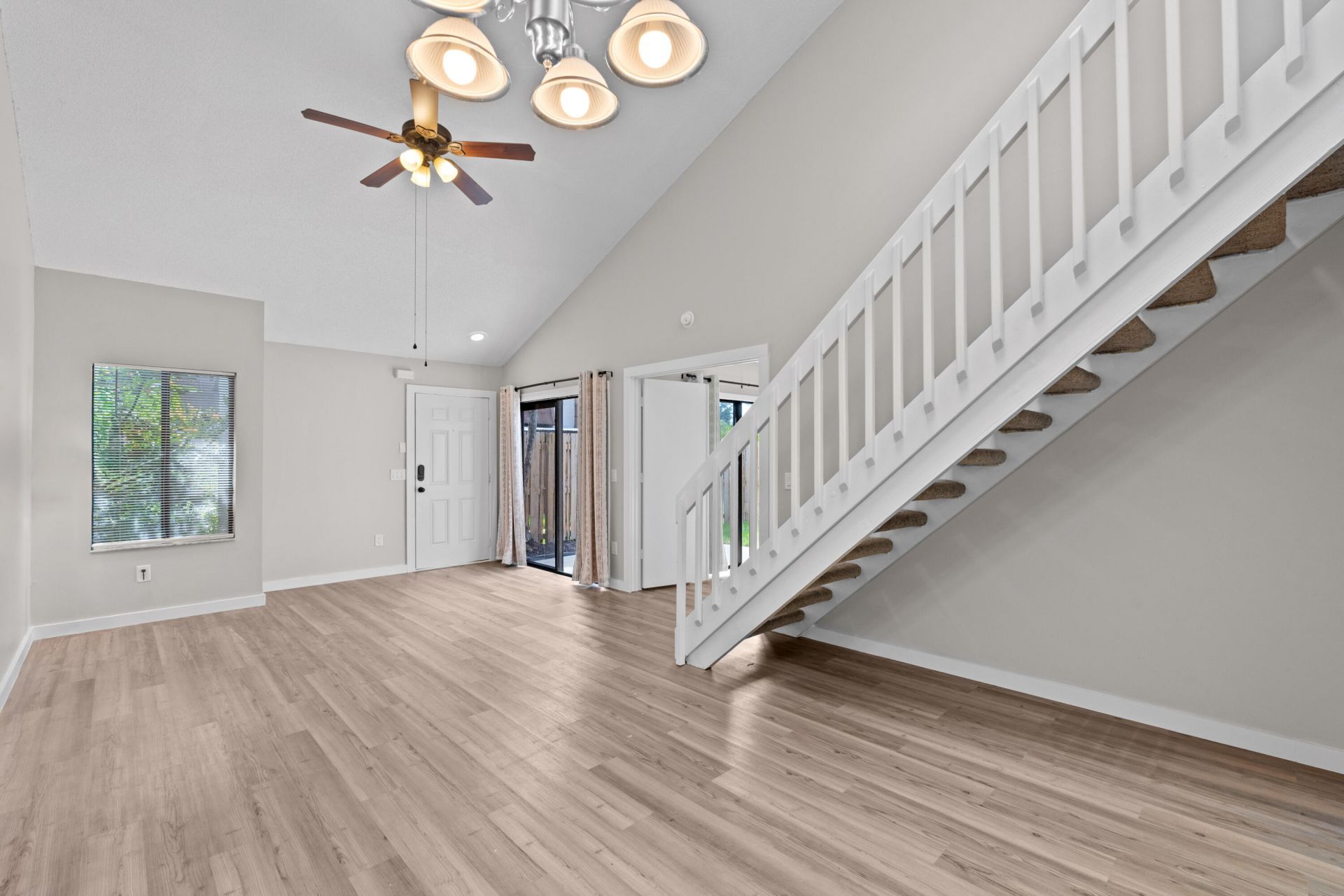 4155 Palm Bay Circle, Unit D, West Palm Beach, FL 33406 Photo