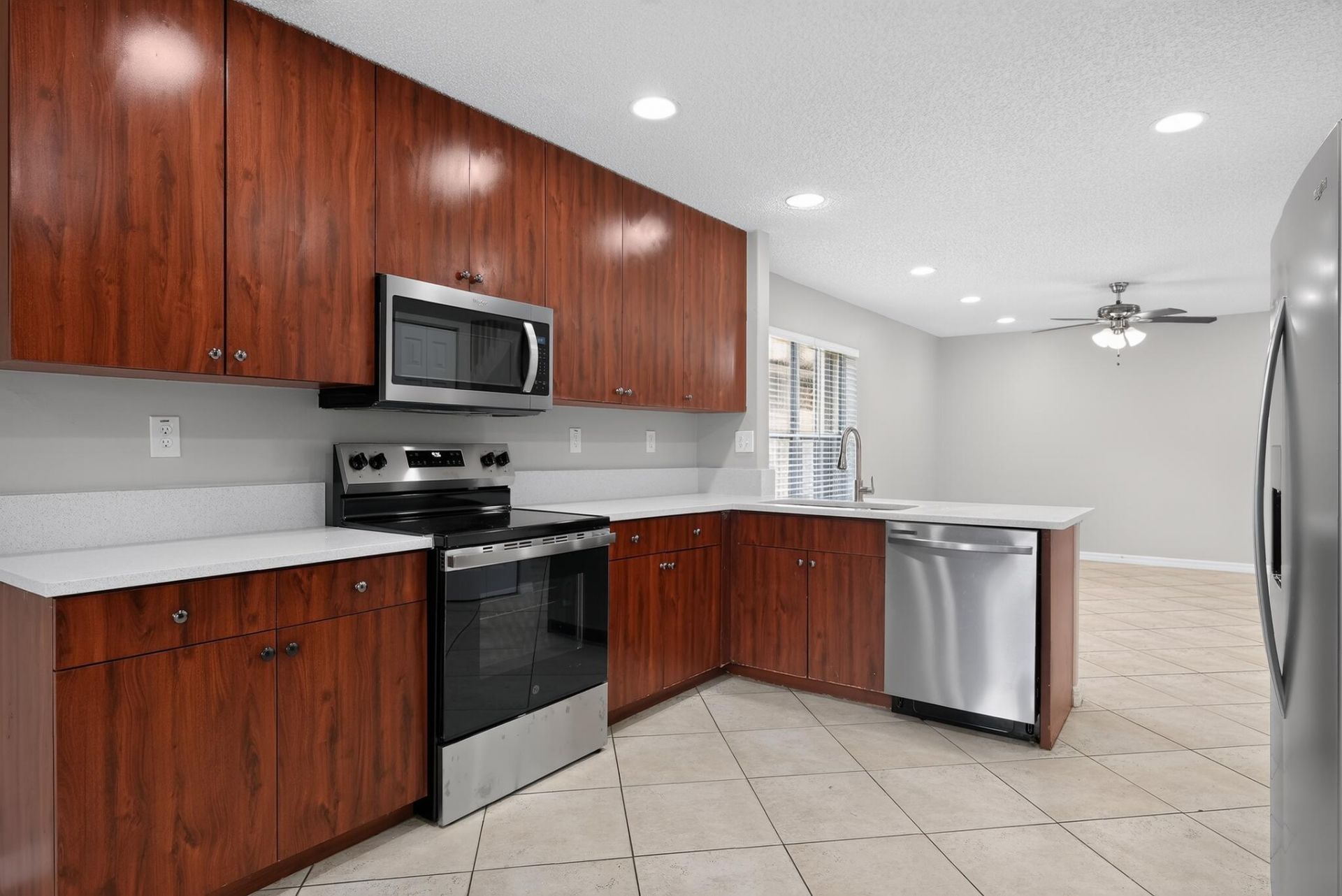 5287 SW 38th Way, Fort Lauderdale, FL 33312 Photo