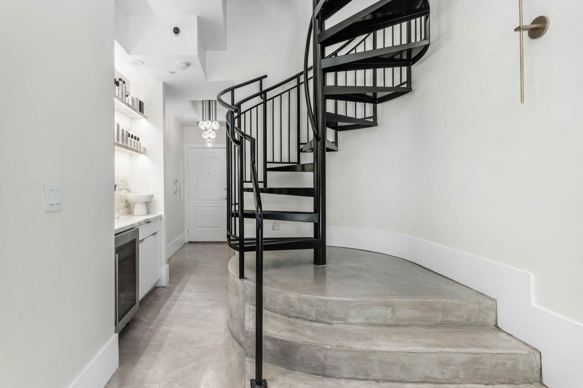 801 S Olive Avenue, Unit 112, West Palm Beach, FL 33401 Photo